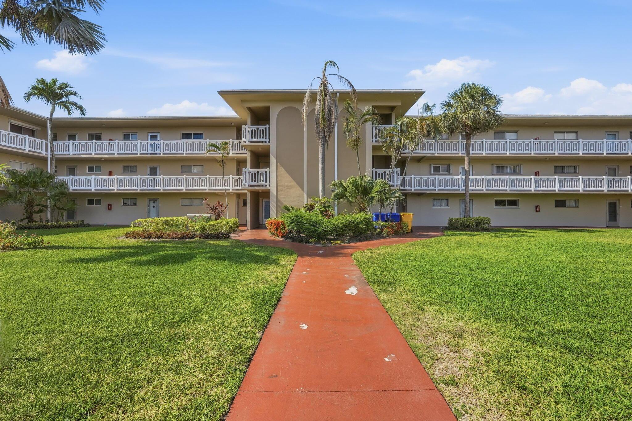 2606 Garden Drive S 305, Lake Worth, FL 33461, Lake Worth