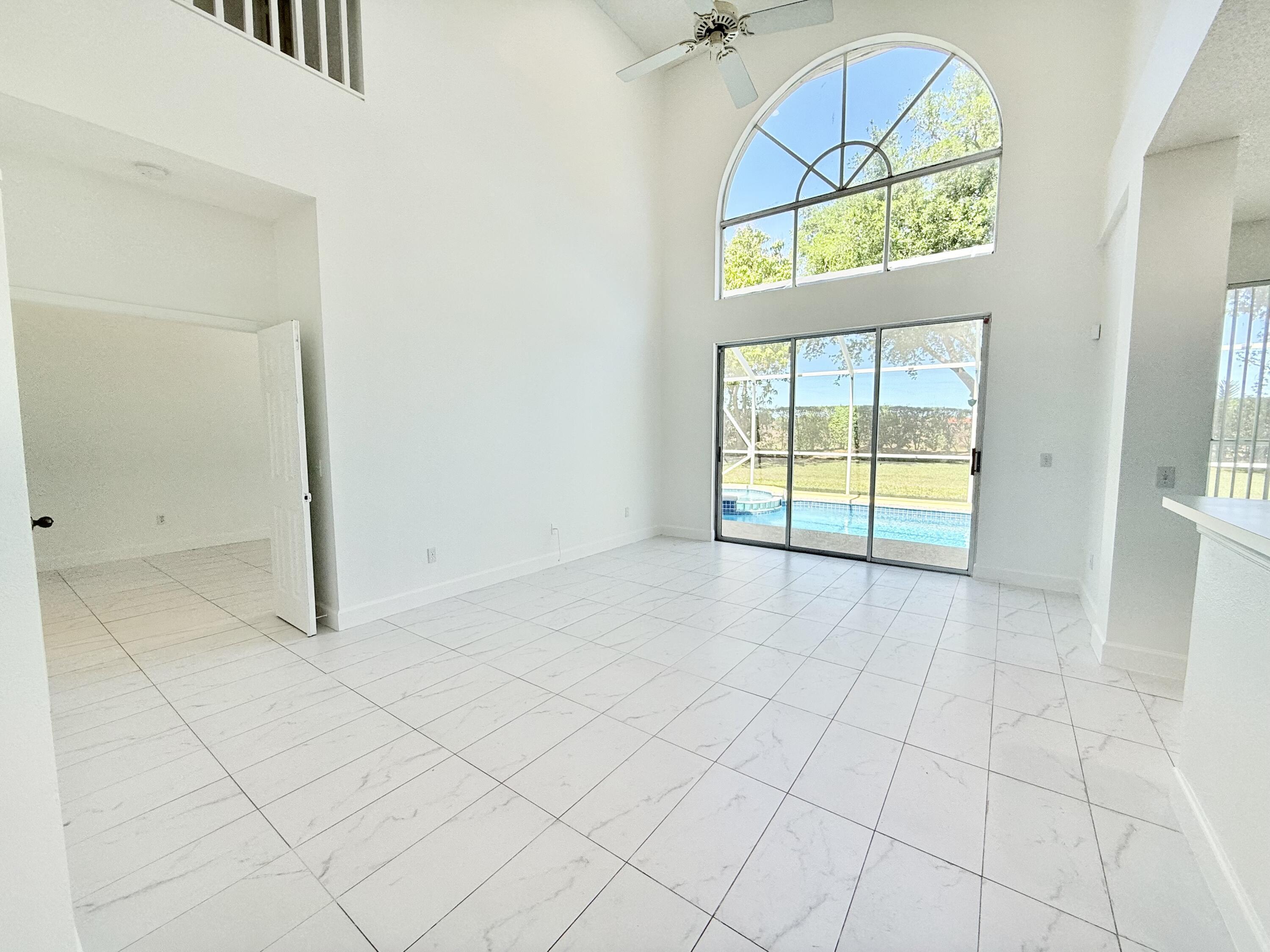 10875 Old Bridgeport Lane, Boca Raton, FL 33498, Boca Raton - Photo 4