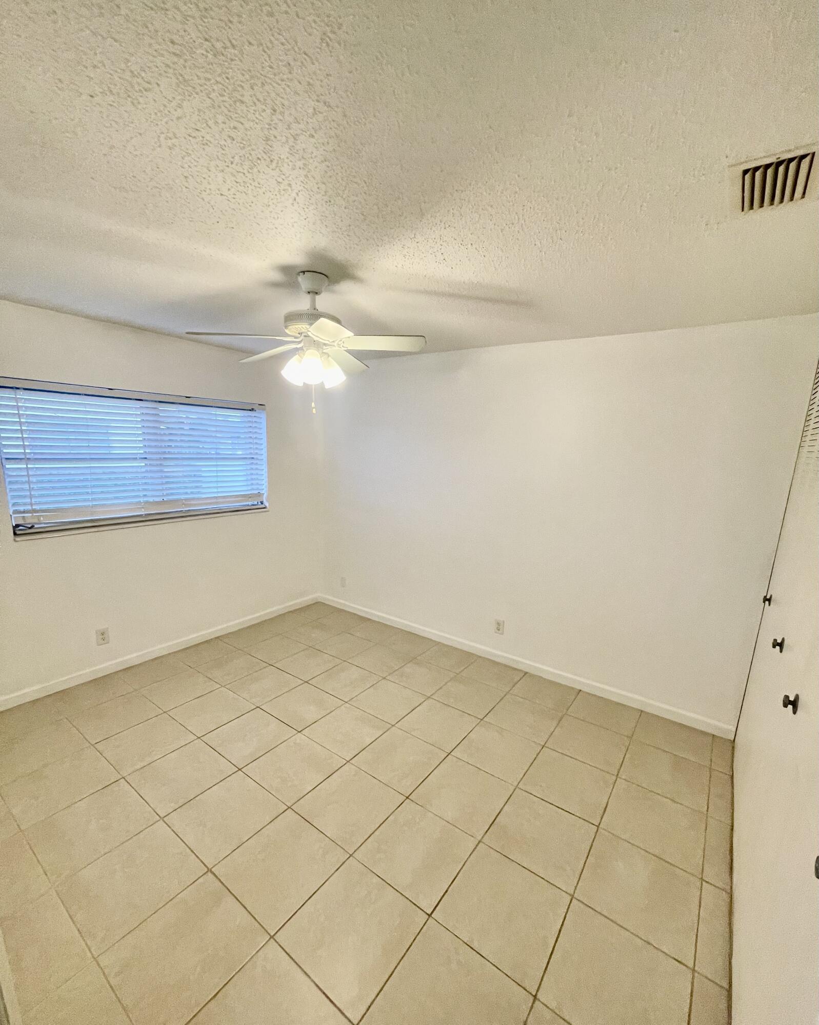 2521 Emory Drive W F, West Palm Beach, FL 33415, West Palm Beach - Photo 4