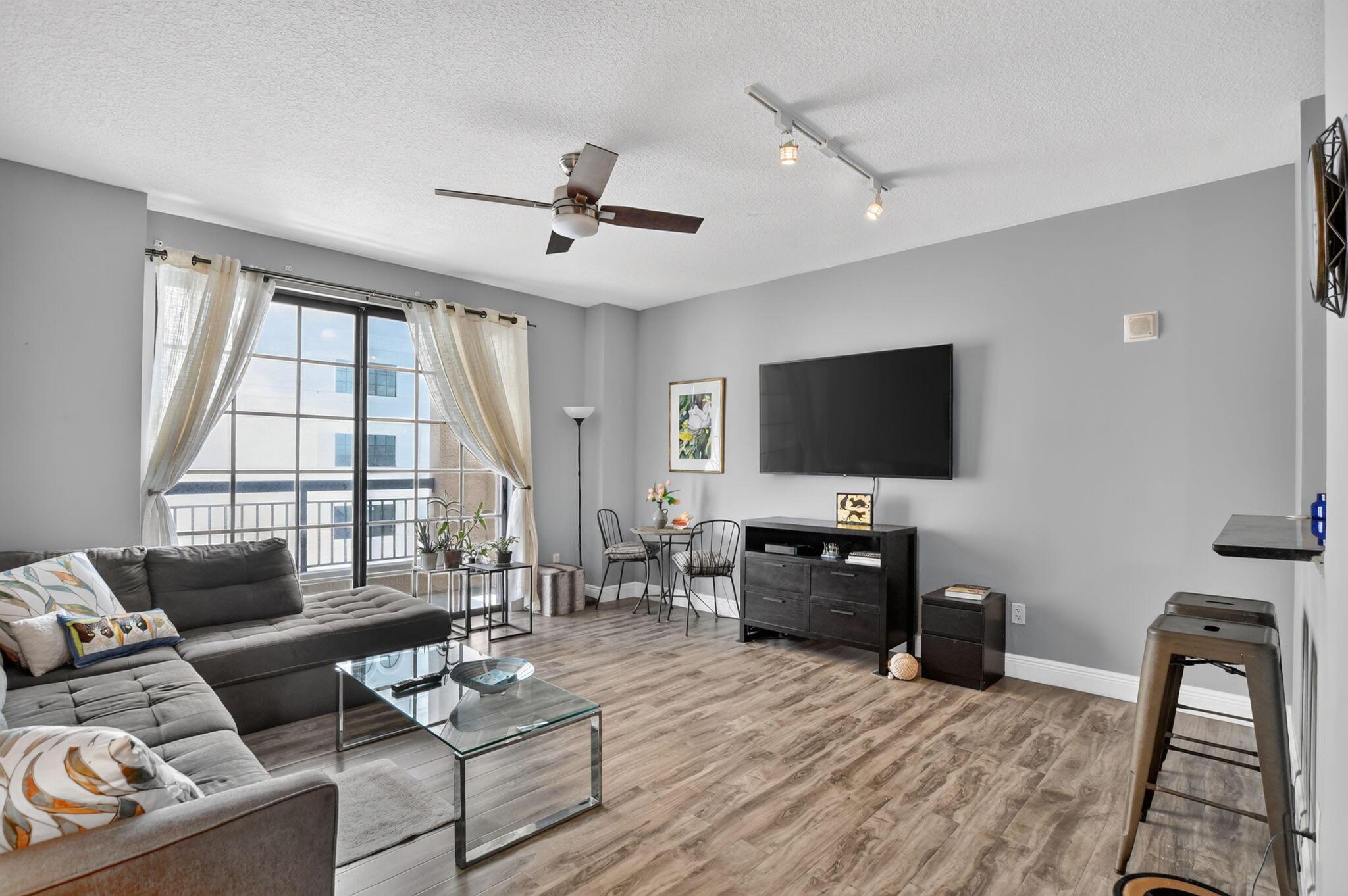 233 S Federal Highway 702, Boca Raton, FL 33432, Boca Raton - Photo 2