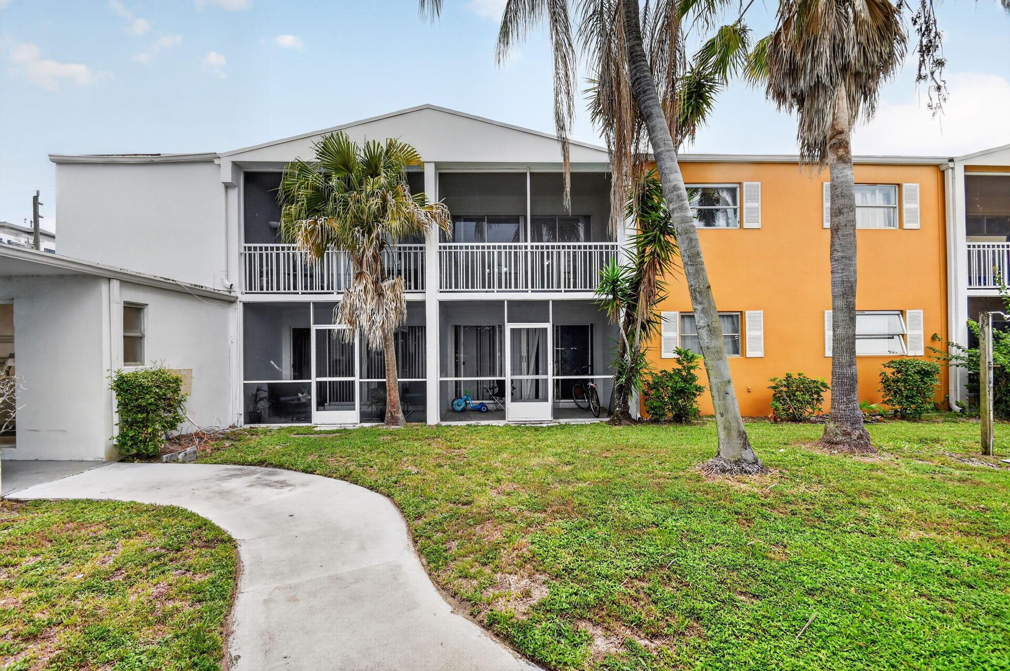 1505 Crescent Circle B24, Lake Park, FL 33403, Lake Park - Photo 3