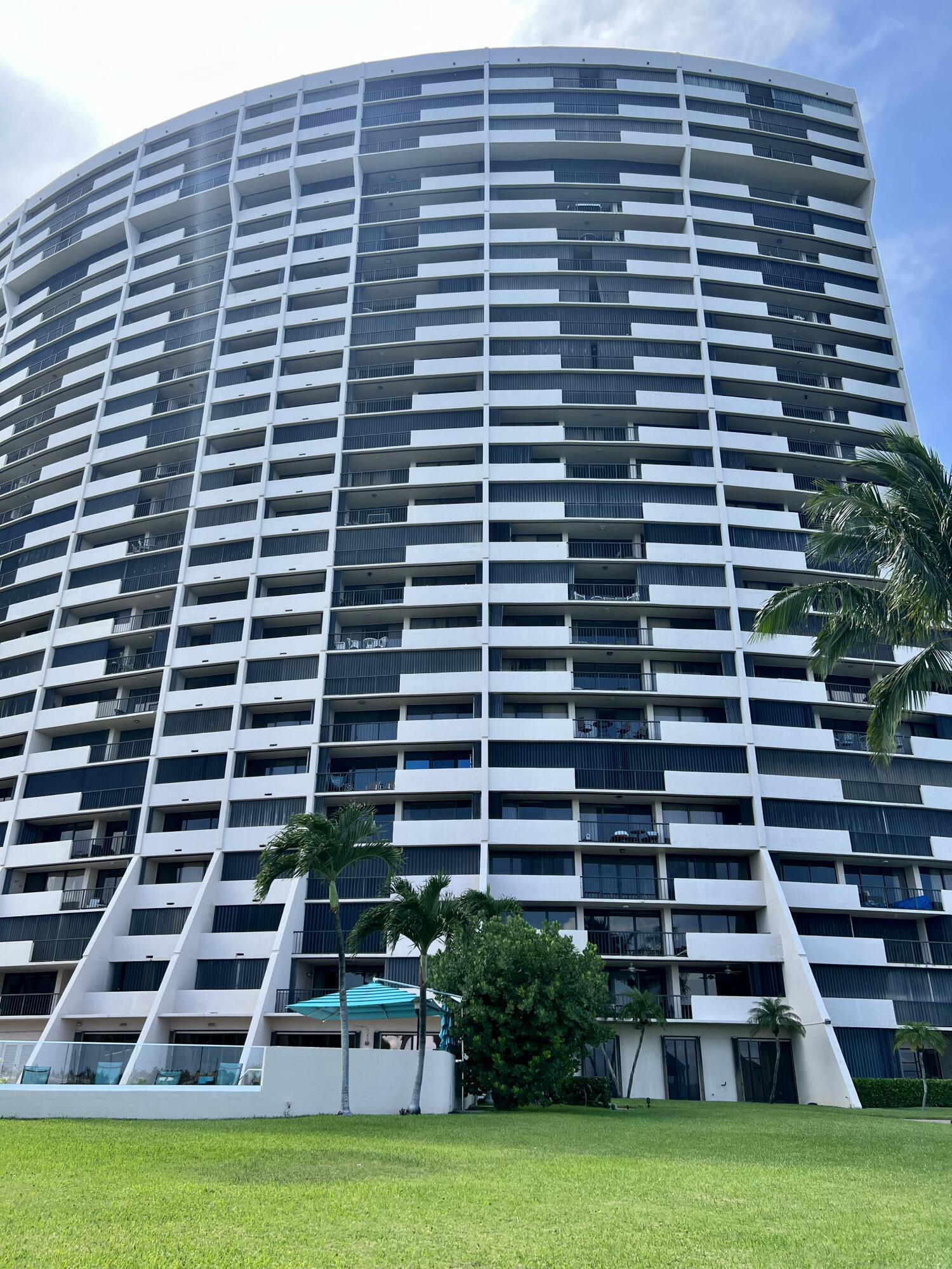 5200 N Flagler Drive 503, West Palm Beach, FL 33407, West Palm Beach