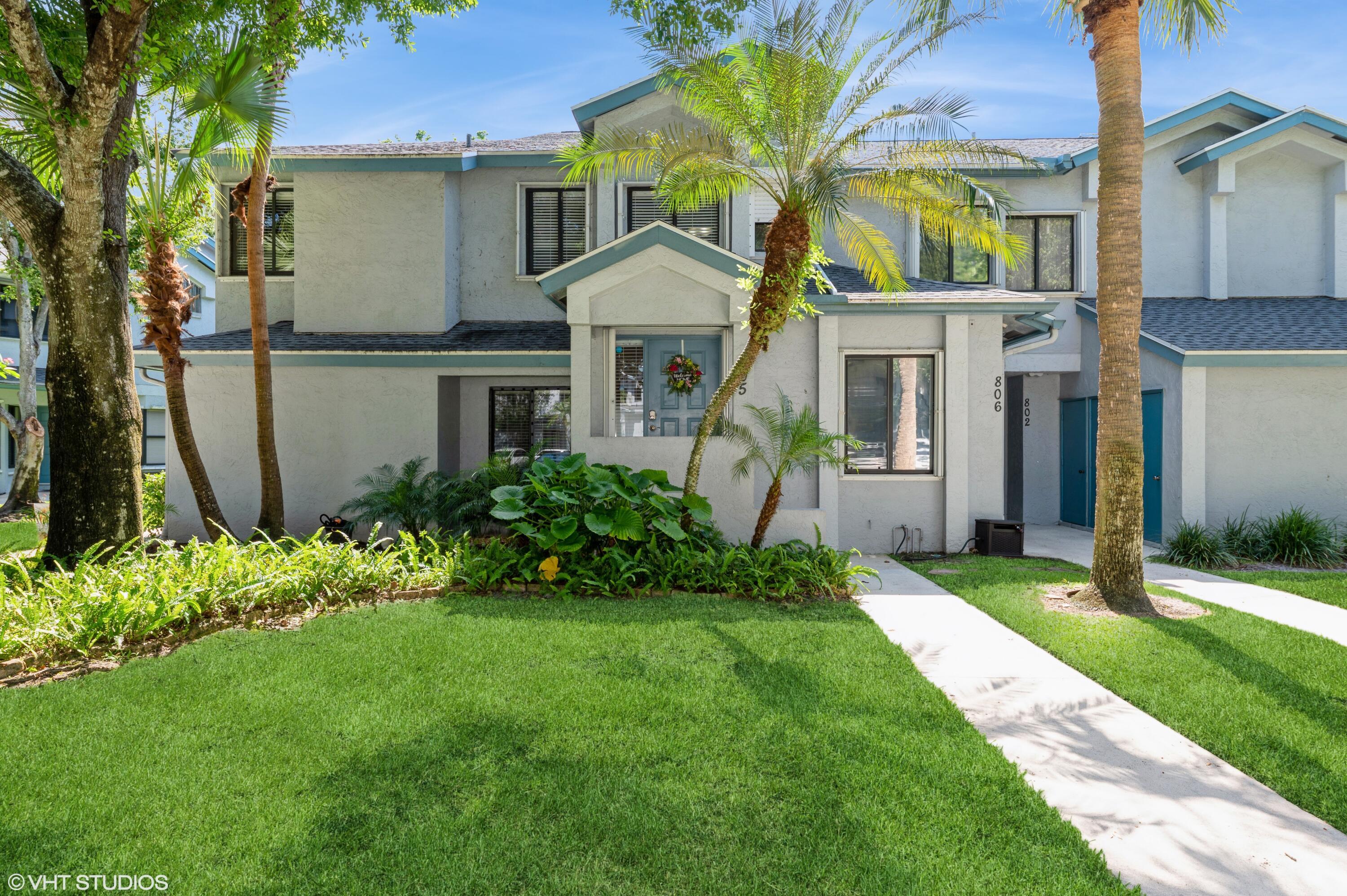 805 Harbour Pointe Way, Greenacres, FL 33413, Greenacres