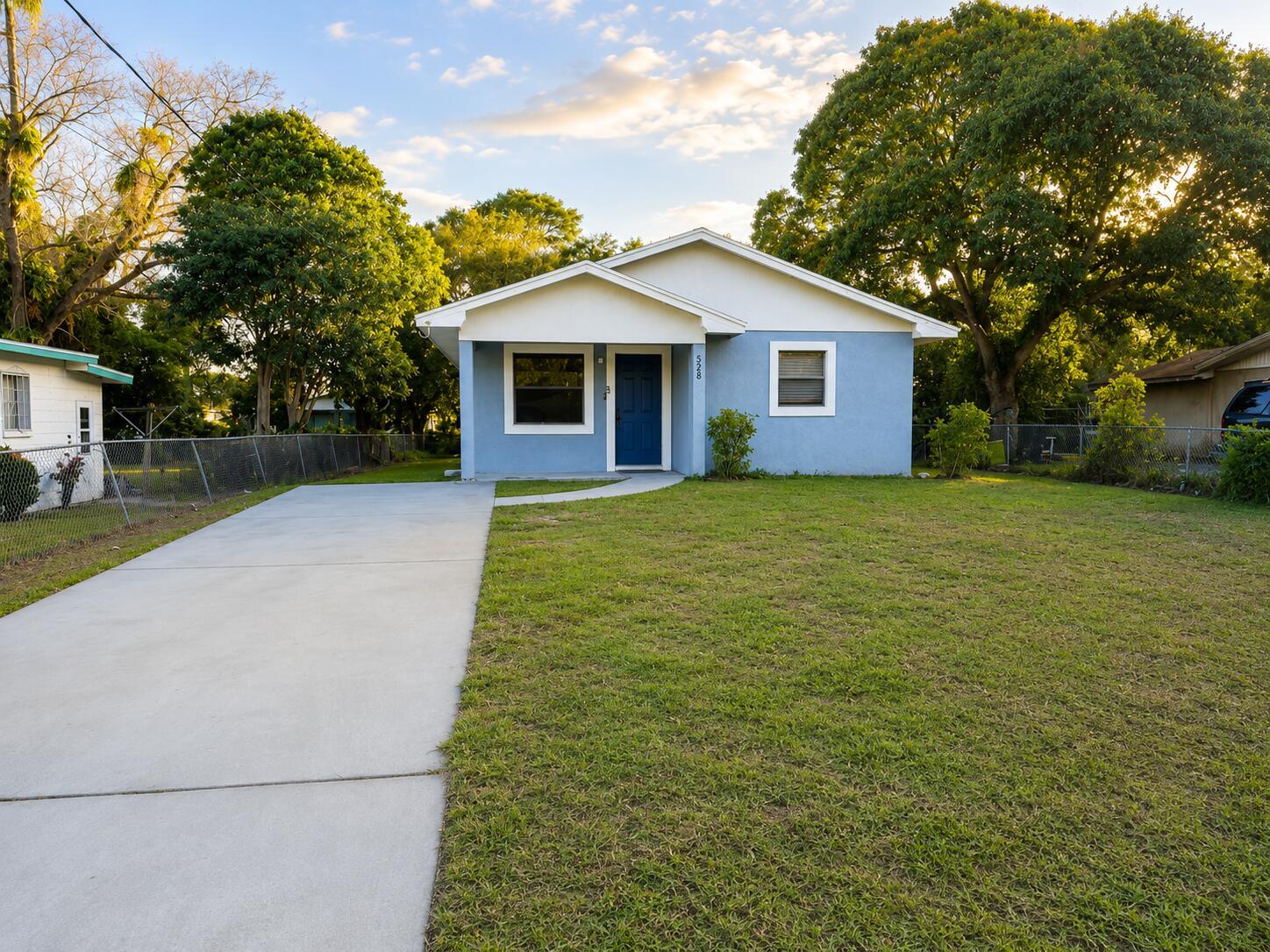 2903 Avenue R, Fort Pierce, FL 34947, Fort Pierce - Photo 2