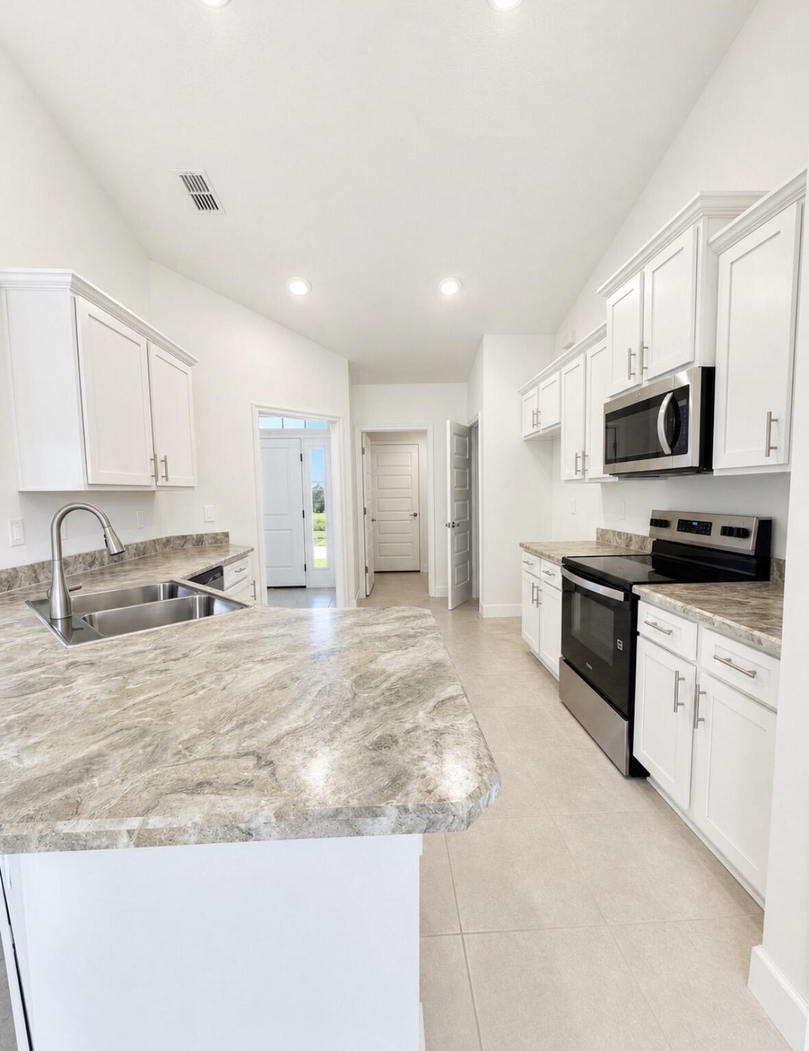 2822 SW Dinner Street 2822, Port St. Lucie, FL 34953, Port St. Lucie - Photo 4