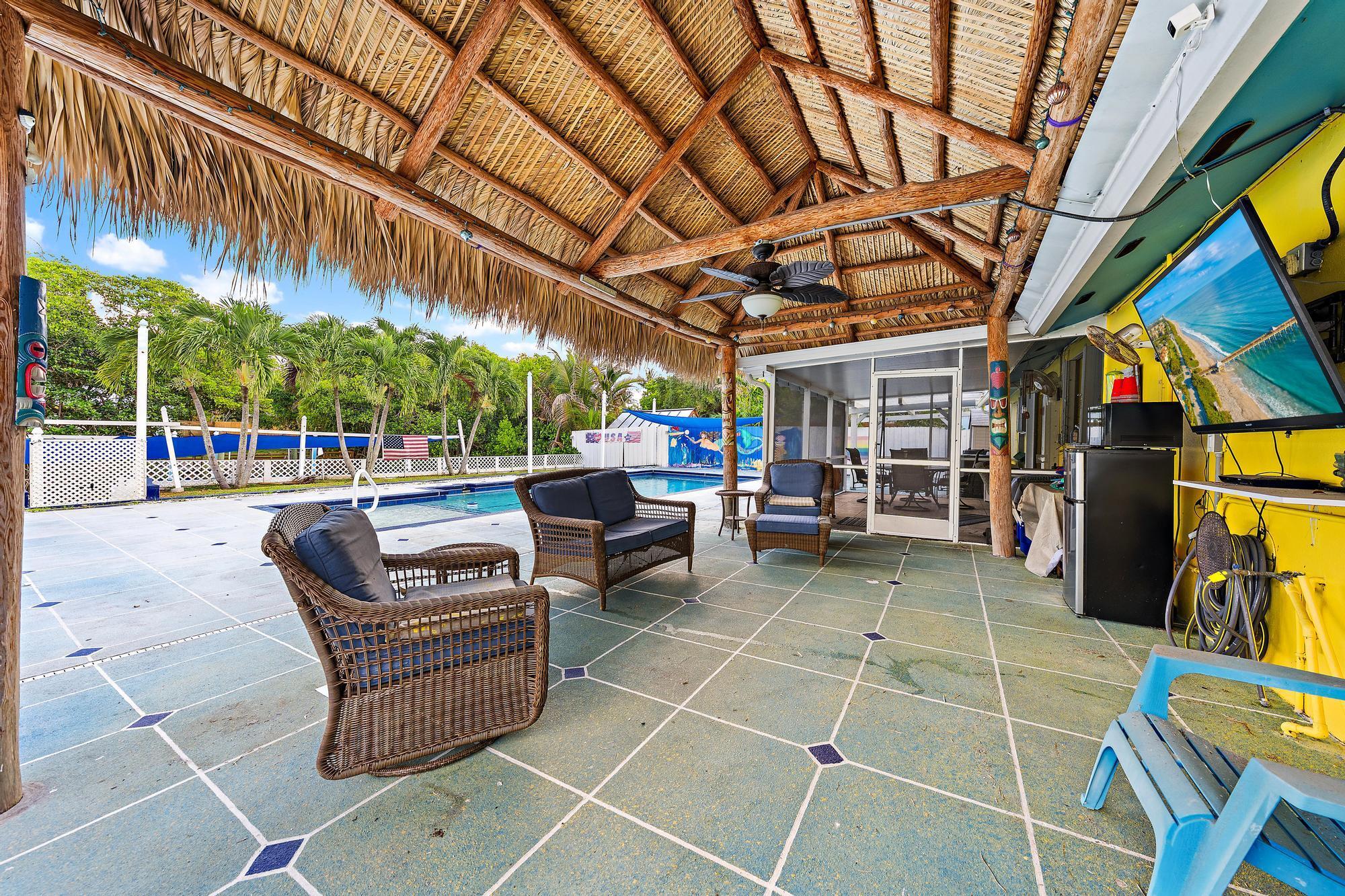 1005 Mohawk Street, Jupiter, FL 33458, Jupiter - Photo 2