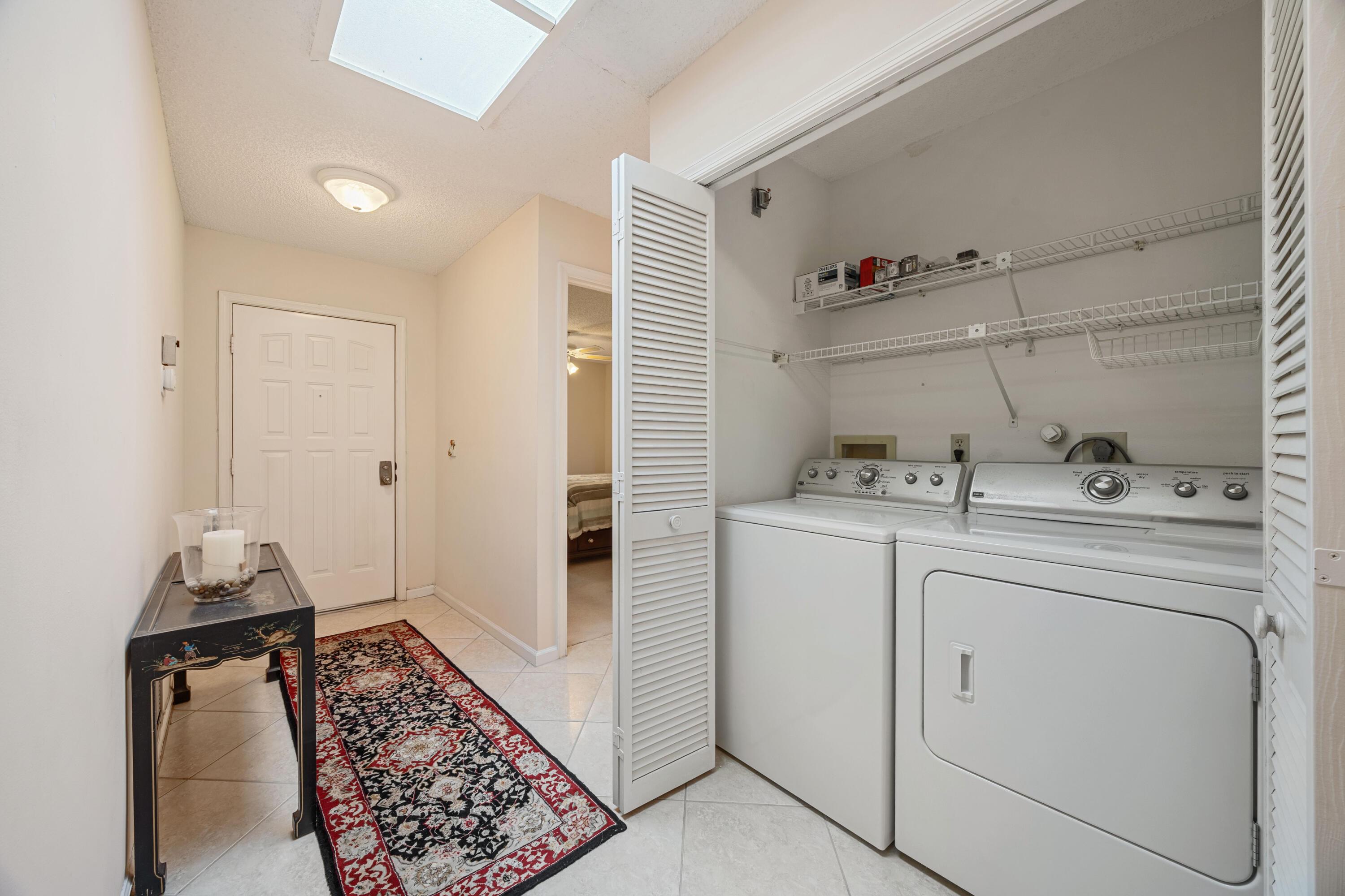9 Ridge Pointe Drive D, Boynton Beach, FL 33435, Boynton Beach - Photo 2