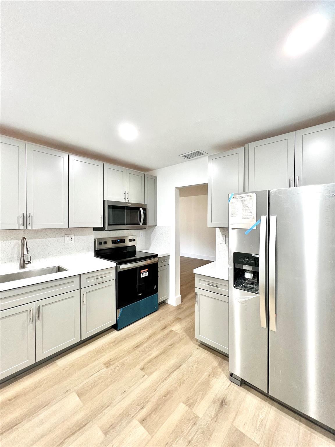 2510 SW 81st Avenue 208, Davie, FL 33324, Davie - Photo 2