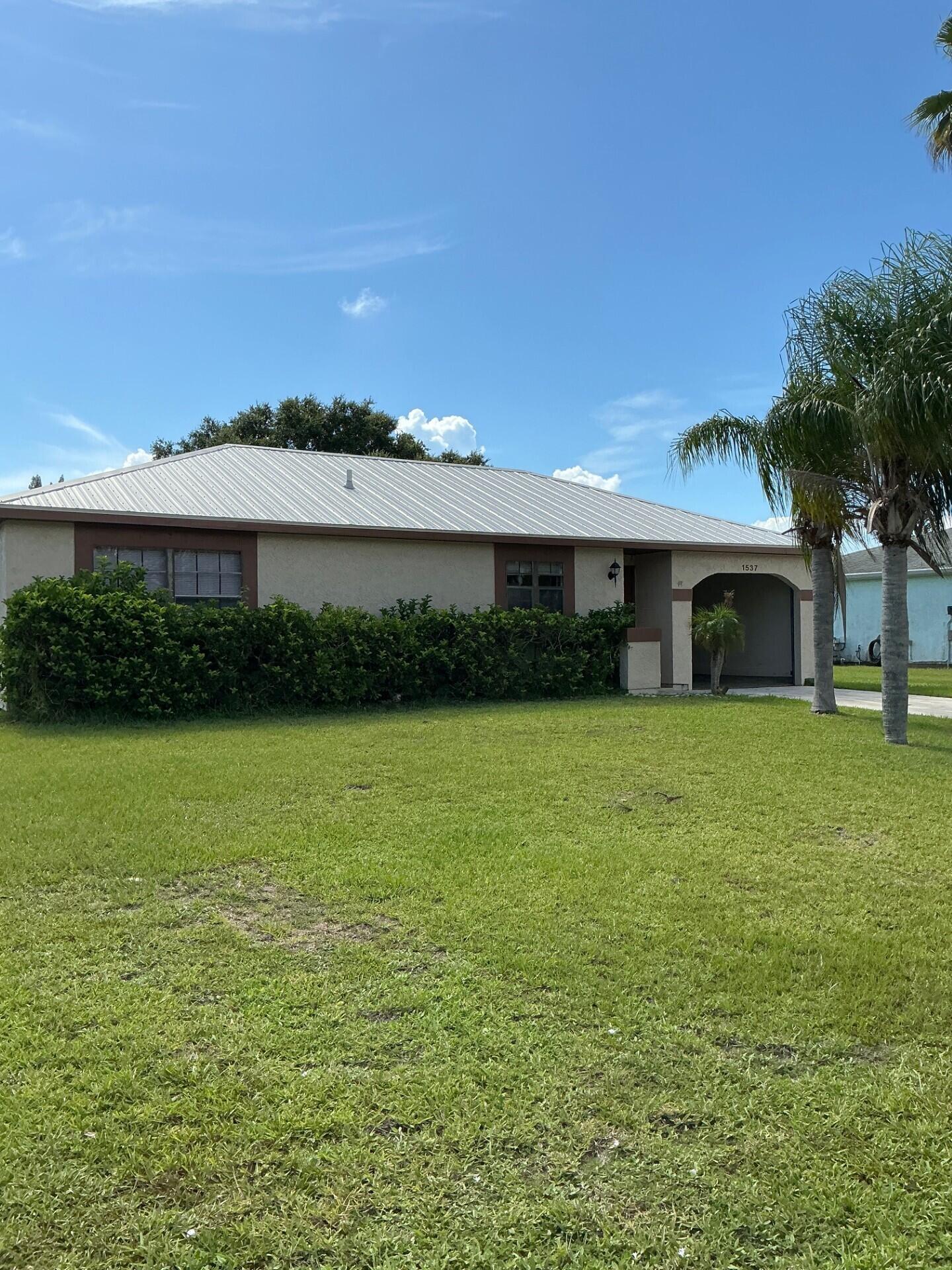 1537 SE Arenson Lane, Port St. Lucie, FL 34952, Port St. Lucie