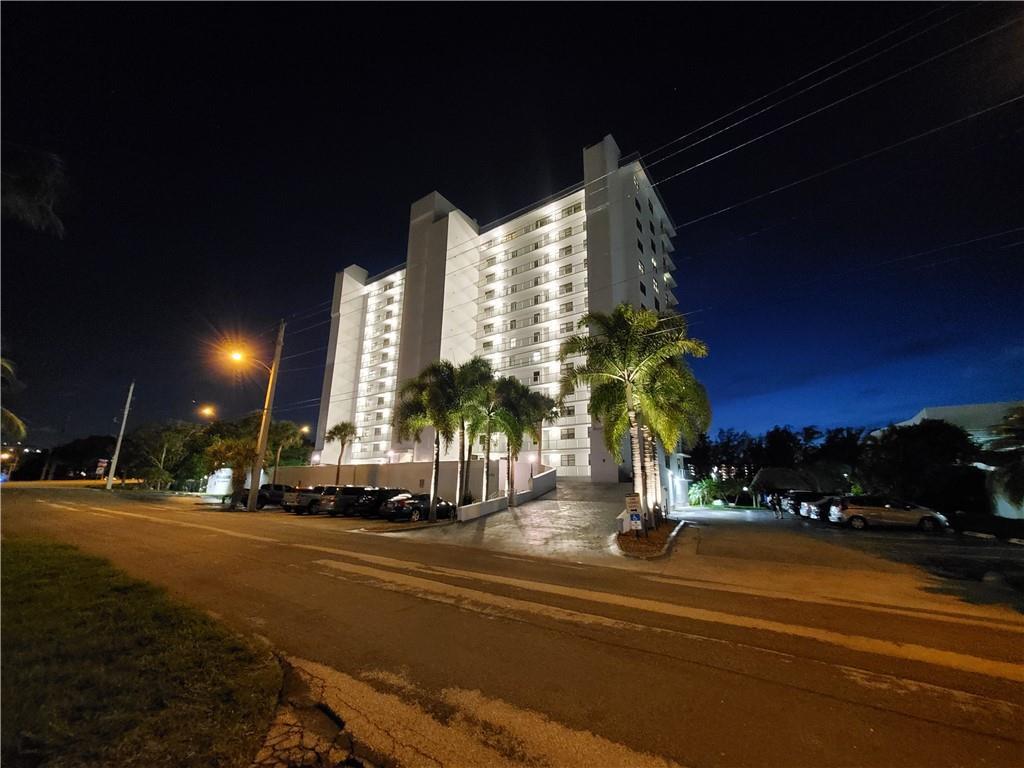 1401 N Riverside Drive N 807, Pompano Beach, FL 33062, Pompano Beach - Photo 2
