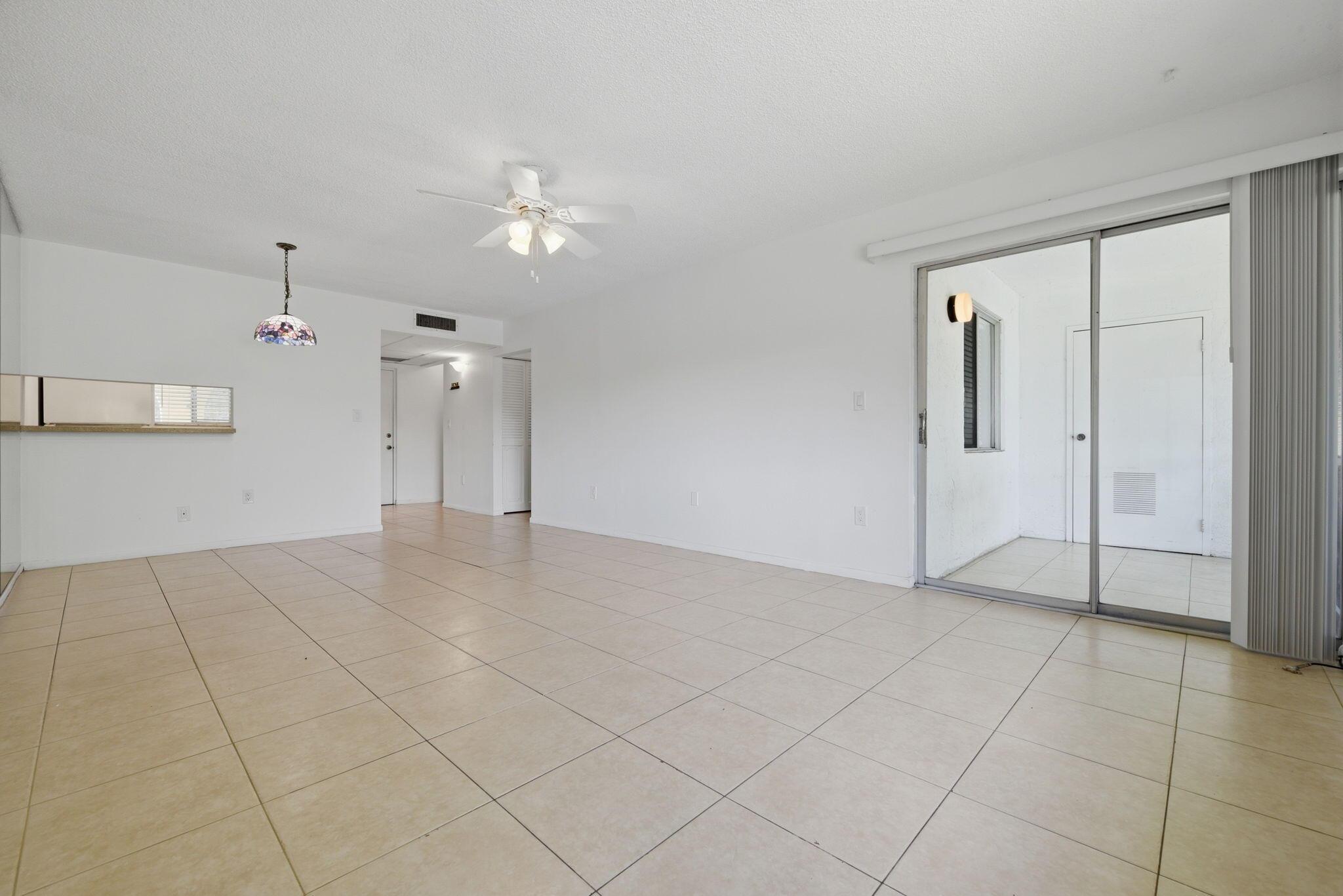 824 SW 9th Street Circle 201, Boca Raton, FL 33486, Boca Raton - Photo 5