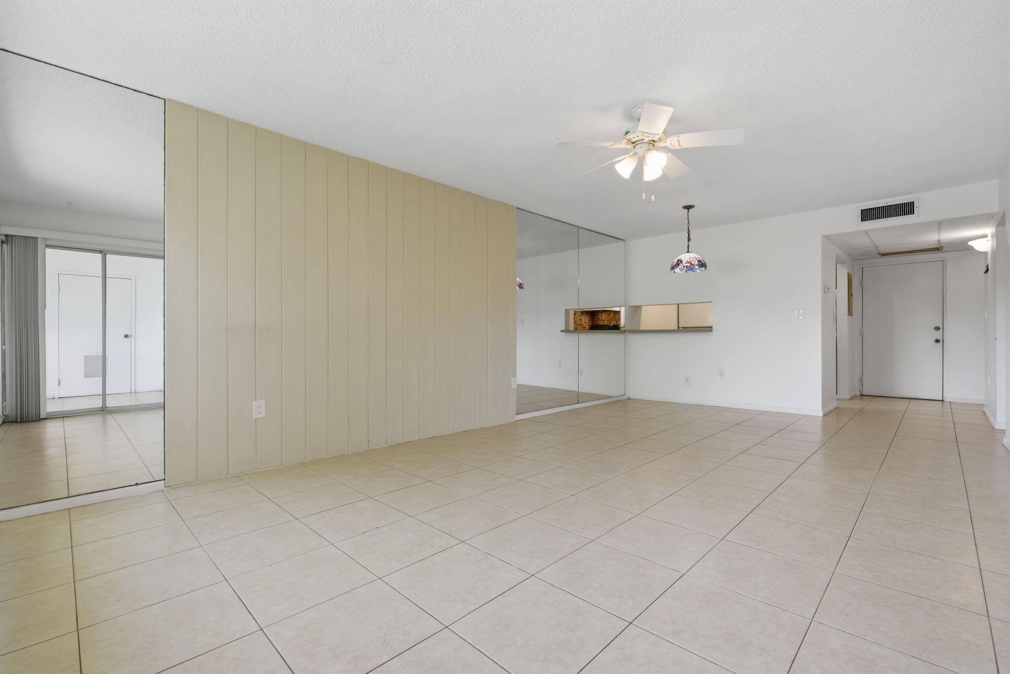 824 SW 9th Street Circle 201, Boca Raton, FL 33486, Boca Raton - Photo 3