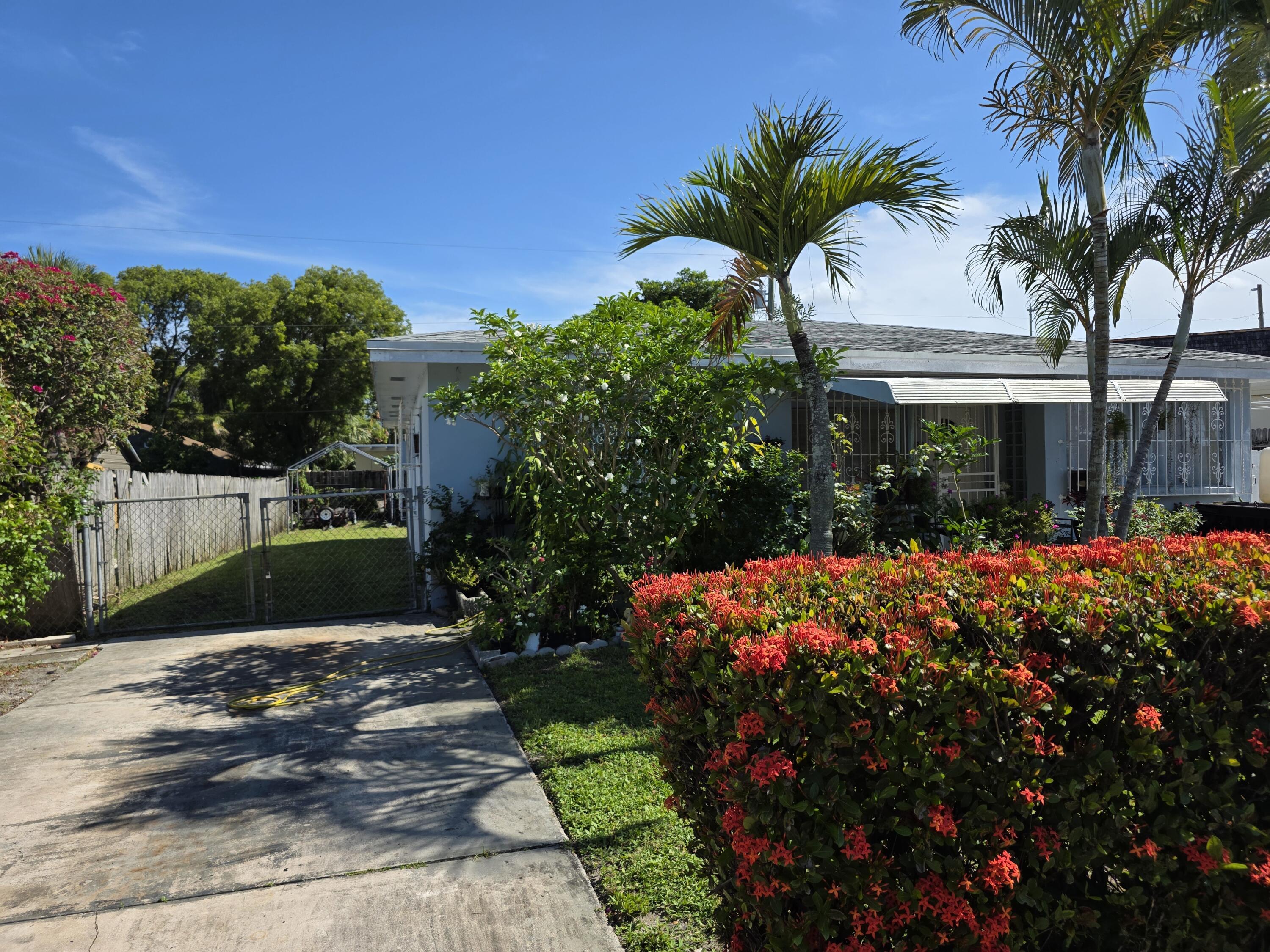528 49th Street, West Palm Beach, FL 33407, West Palm Beach - Photo 3