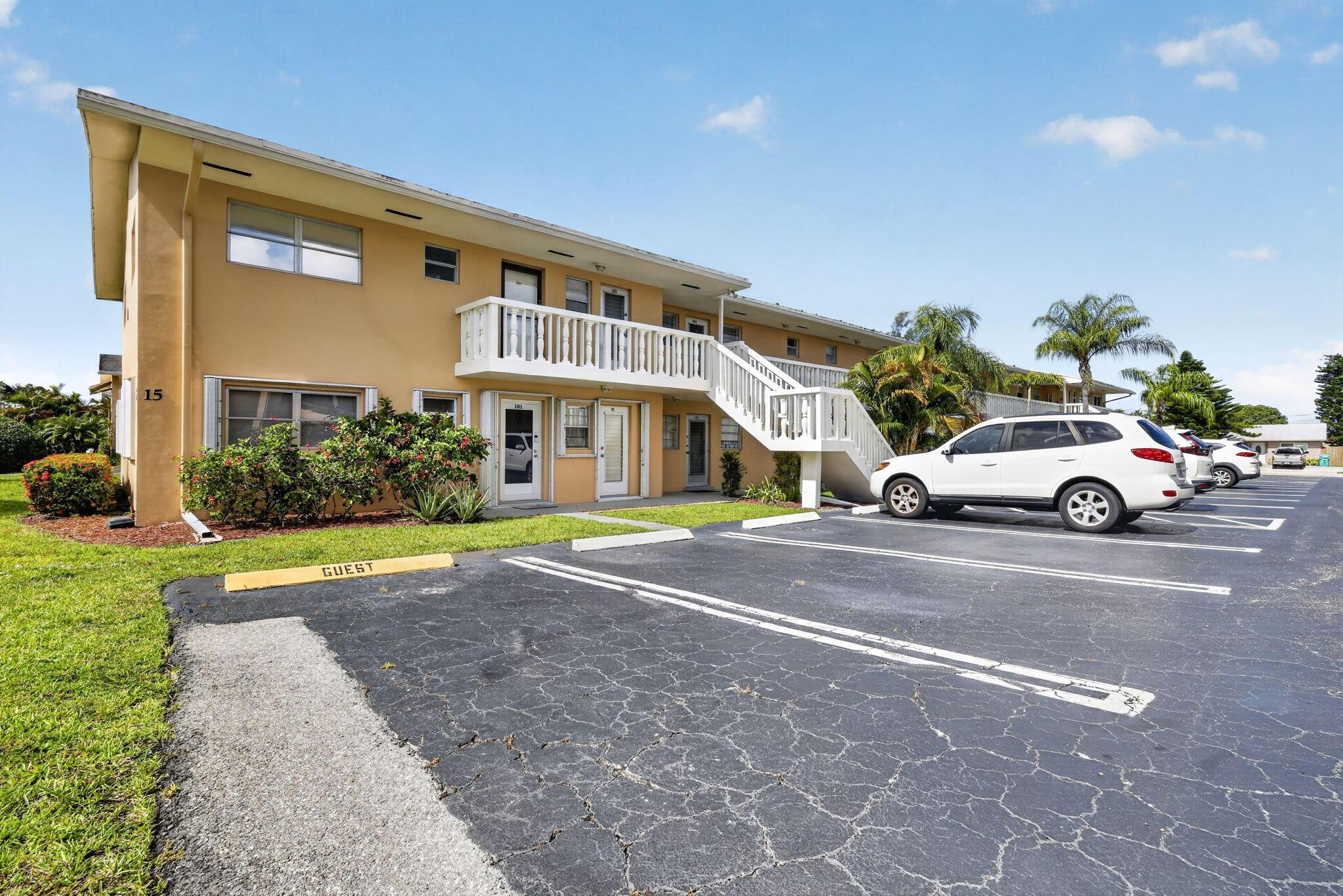2182 NE 1st Way 202, Boynton Beach, FL 33435, Boynton Beach - Photo 2