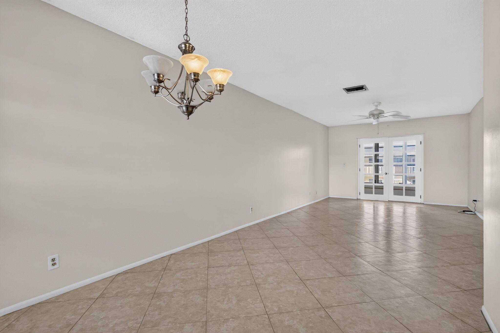 2182 NE 1st Way 202, Boynton Beach, FL 33435, Boynton Beach - Photo 4