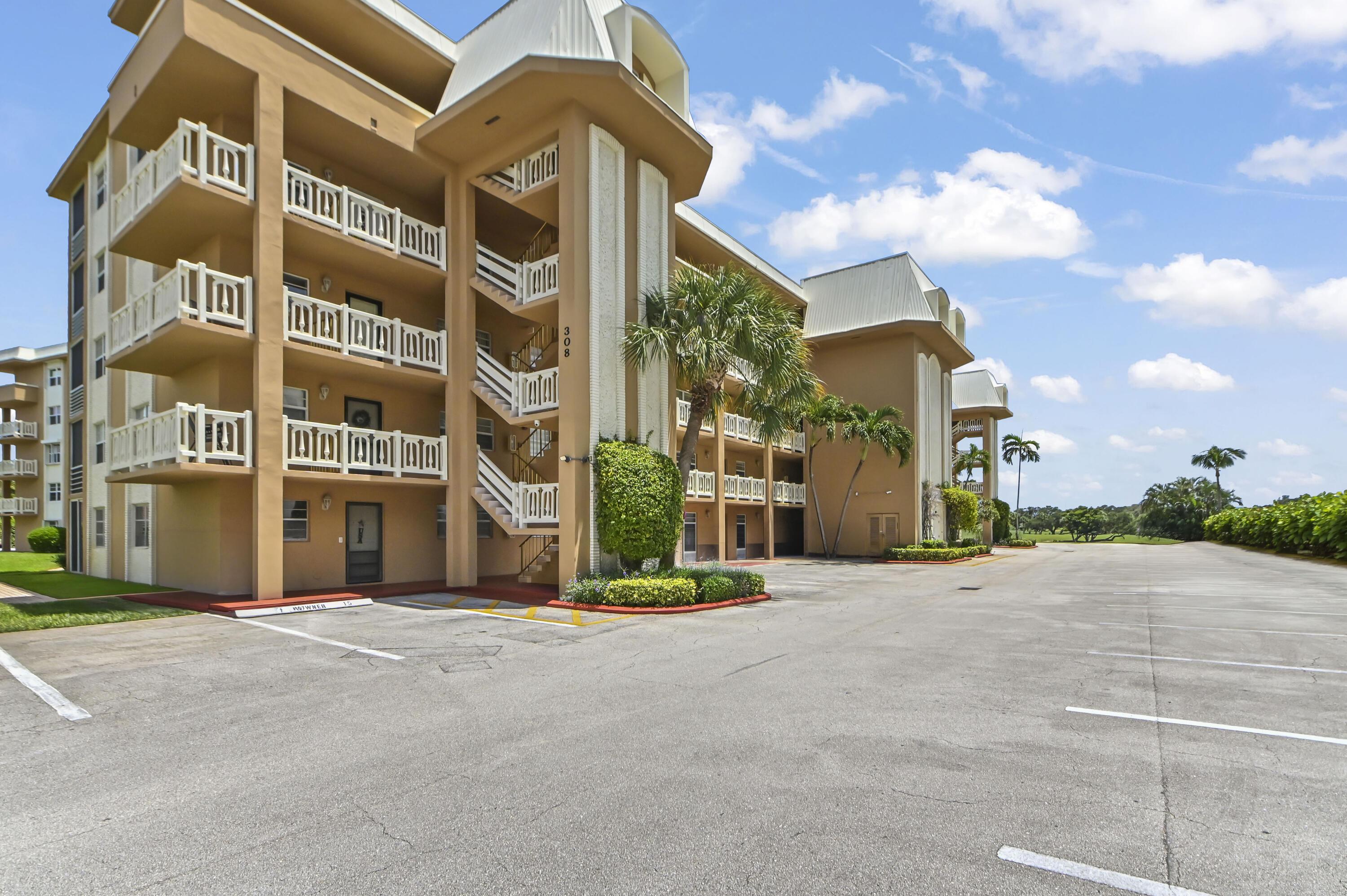 308 Golfview Road 101, North Palm Beach, FL 33408, North Palm Beach
