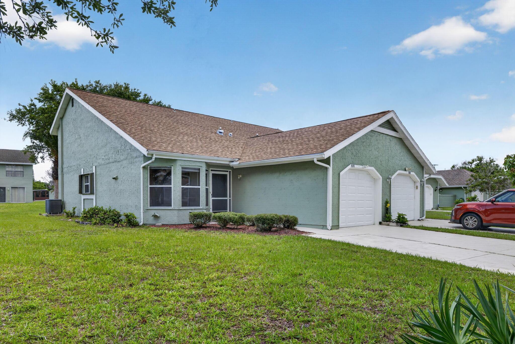 1474 SE Rivergreen Circle, Port St. Lucie, FL 34952, Port St. Lucie - Photo 2