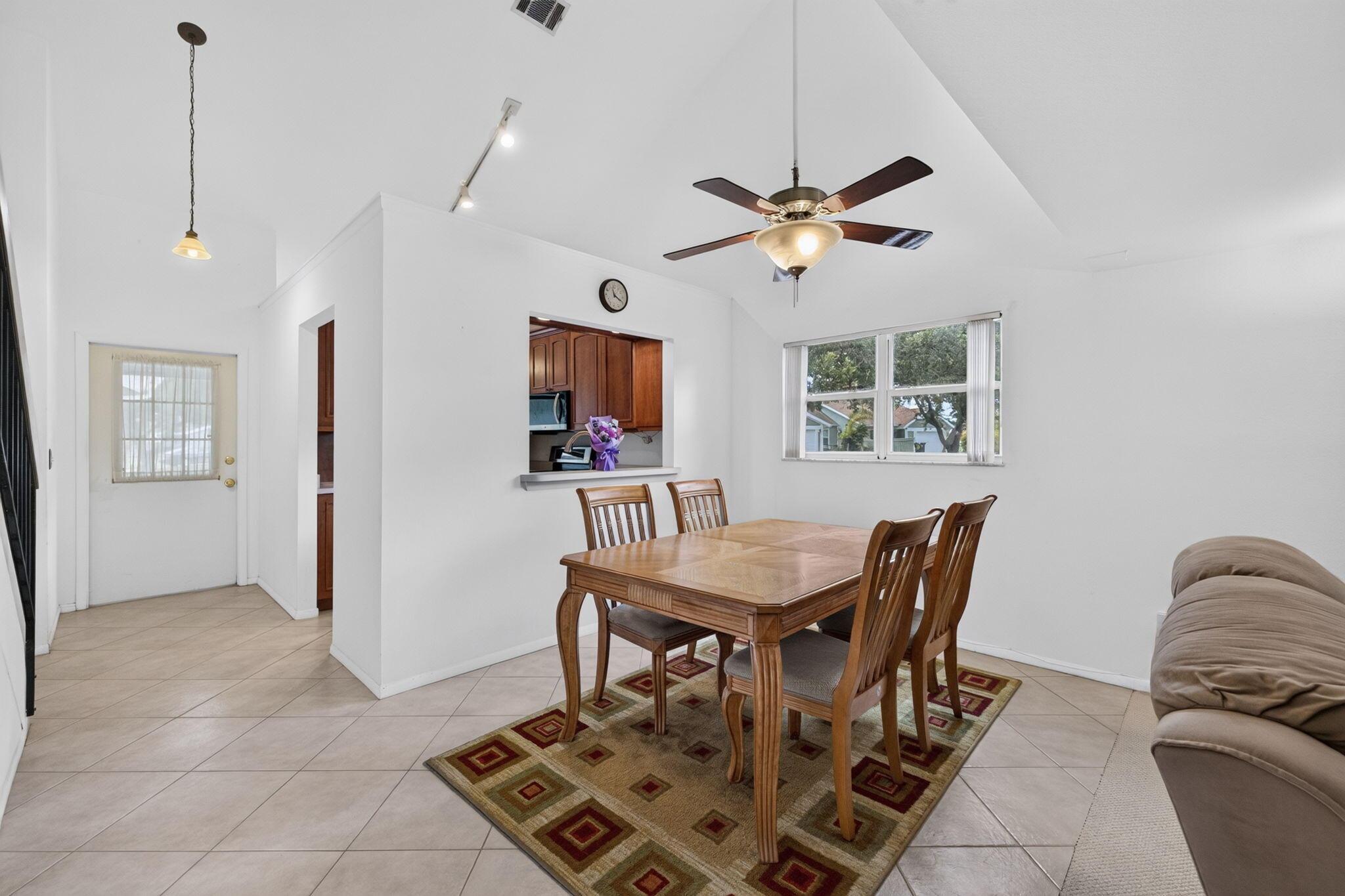1474 SE Rivergreen Circle, Port St. Lucie, FL 34952, Port St. Lucie - Photo 4