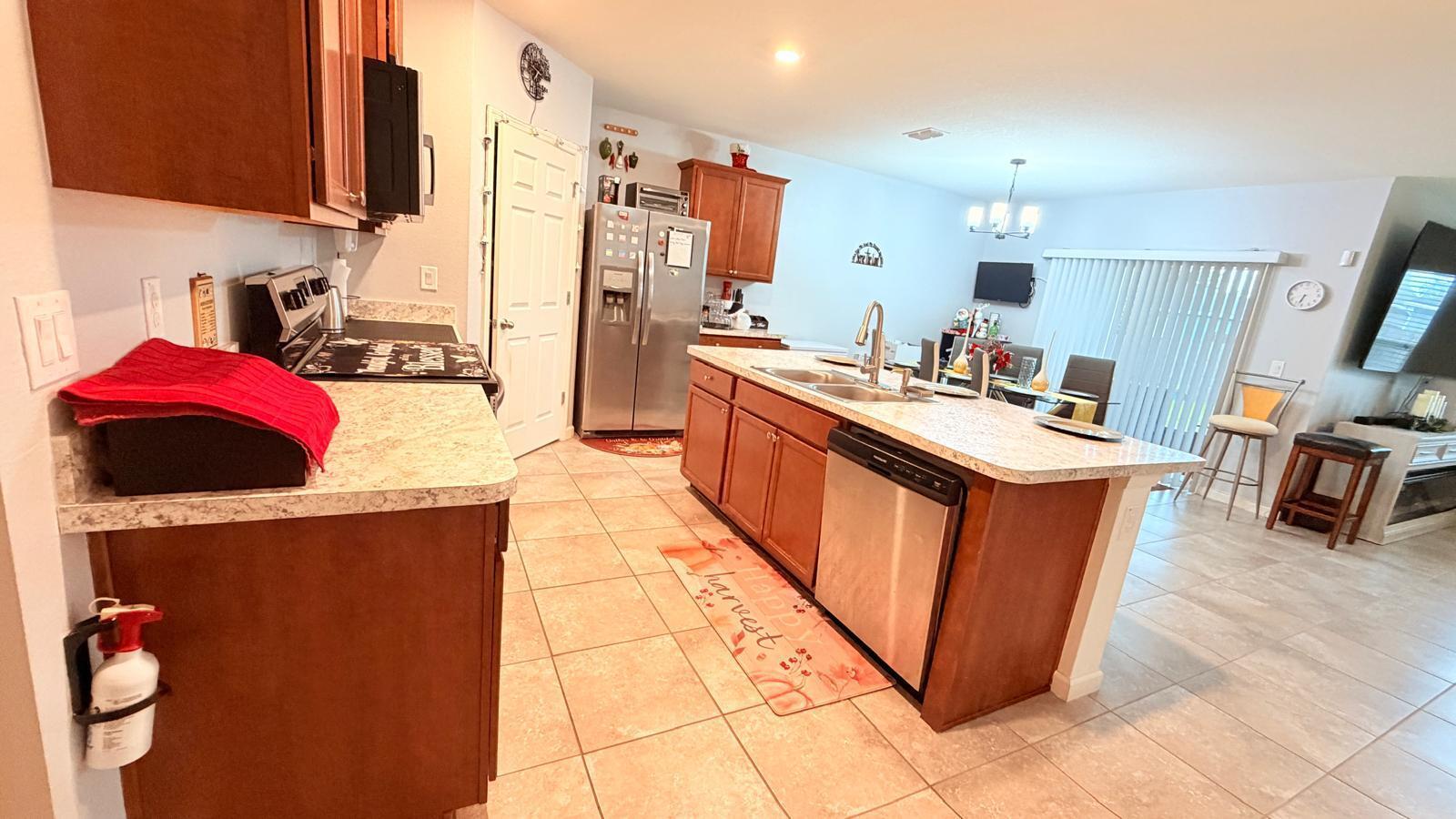 322 SW Molloy Street, Port St. Lucie, FL 34984, Port St. Lucie - Photo 4