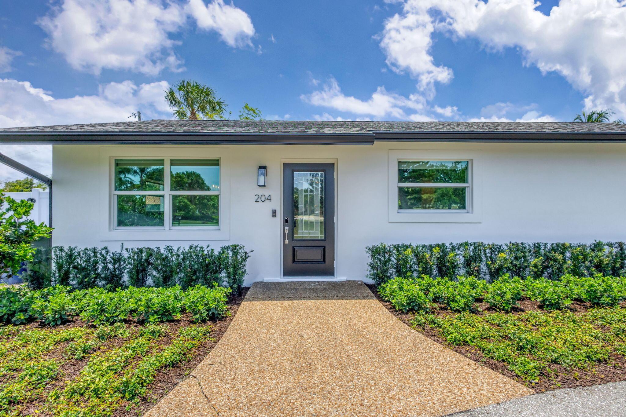 204 W Whitney Drive, Jupiter, FL 33458, Jupiter - Photo 4