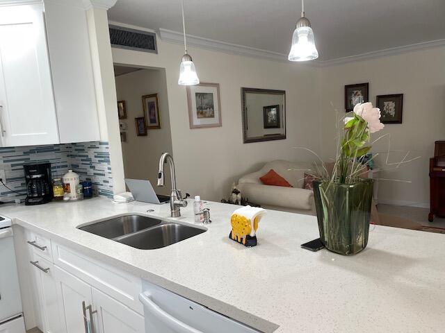 148 Waterford G Way 148, Delray Beach, FL 33446, Delray Beach - Photo 3