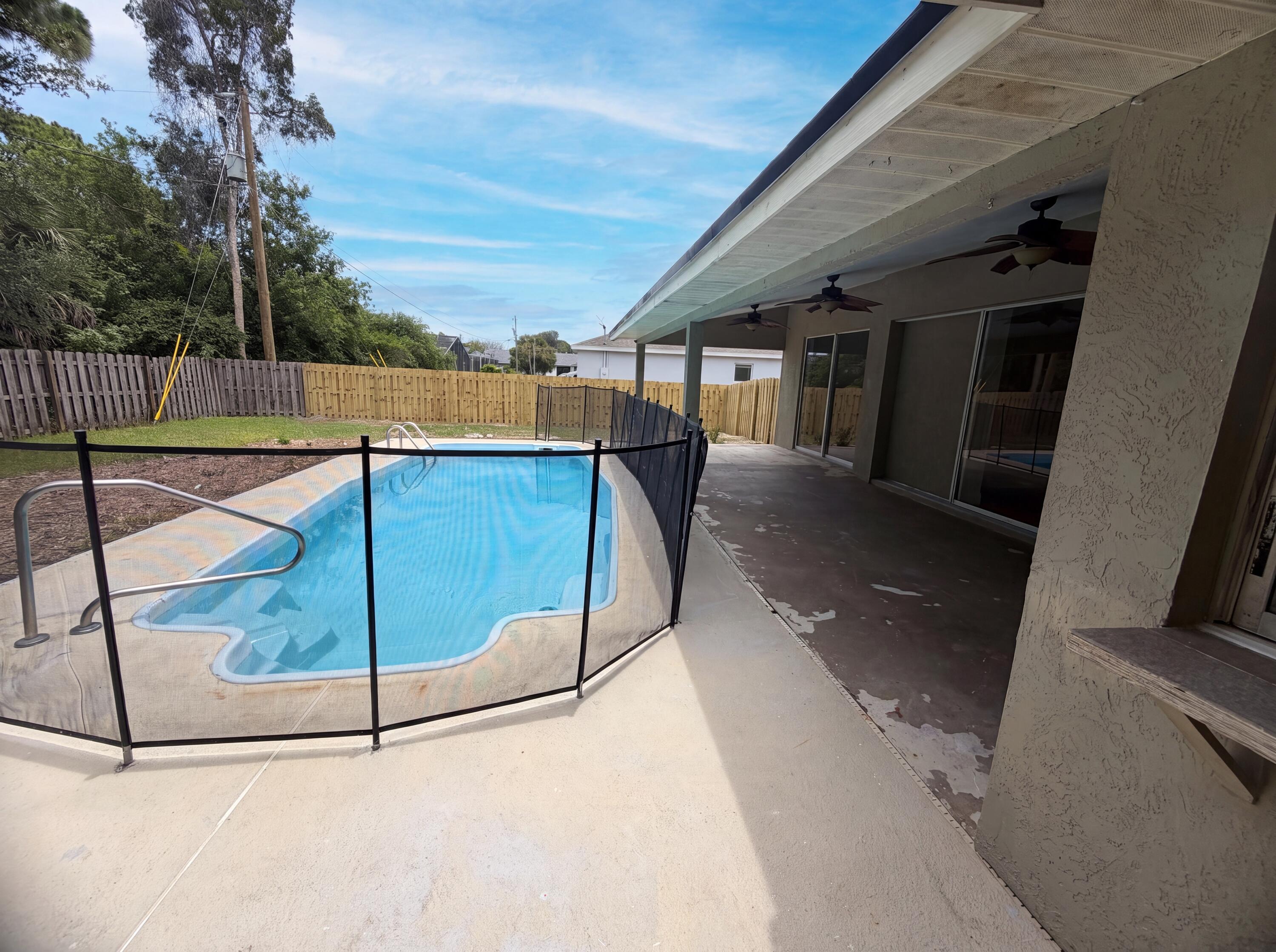 711 SE Celtic Avenue, Port St. Lucie, FL 34983, Port St. Lucie - Photo 5