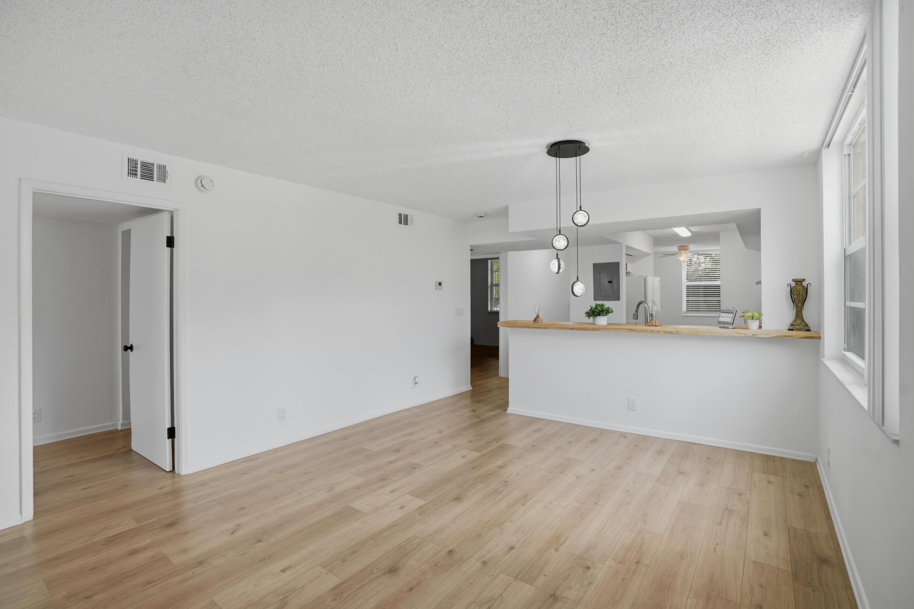 8296 NW 24th Street, Coral Springs, FL 33065, Coral Springs - Photo 2