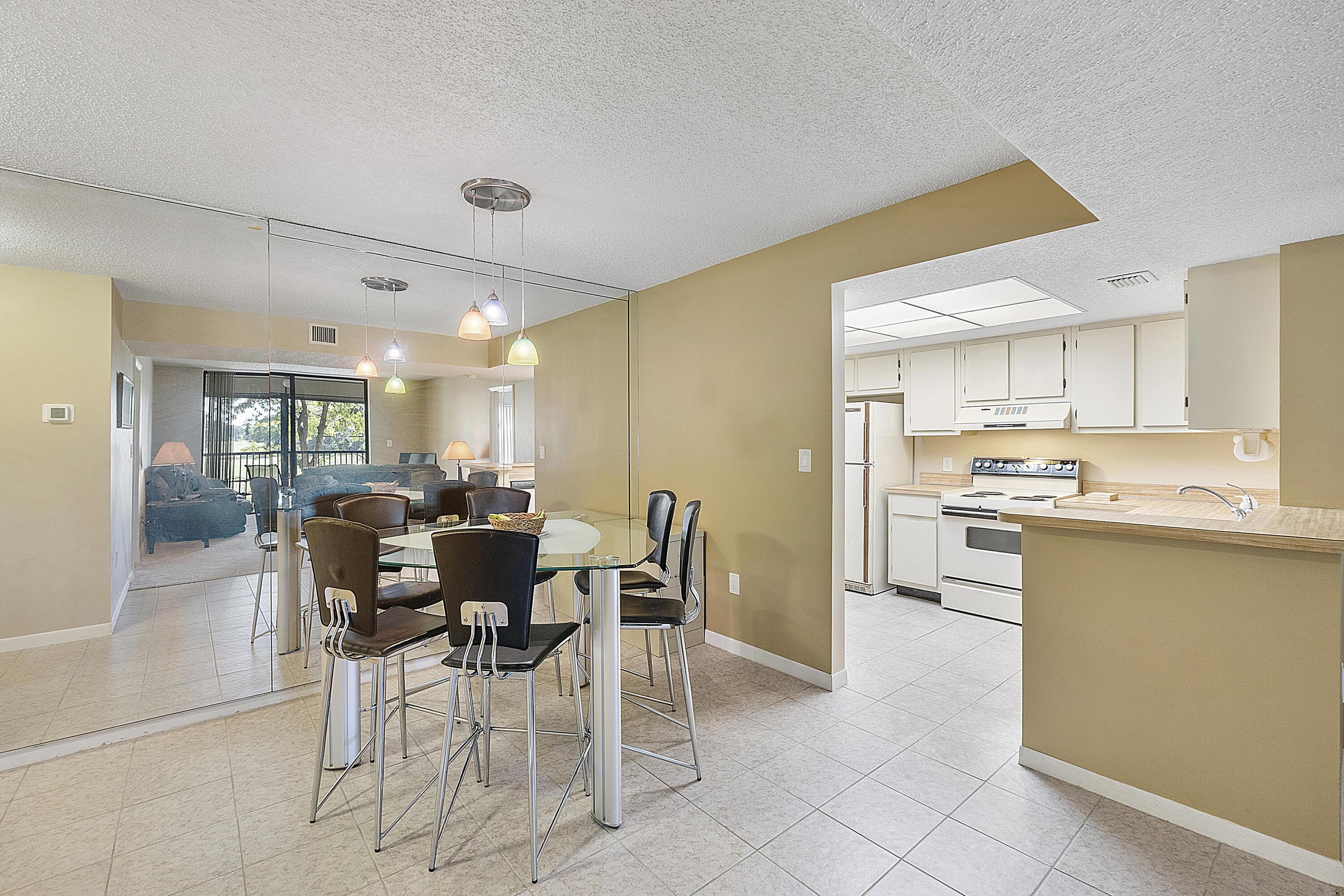 5530 NW 44th Street 216c, Lauderhill, FL 33319, Lauderhill - Photo 4