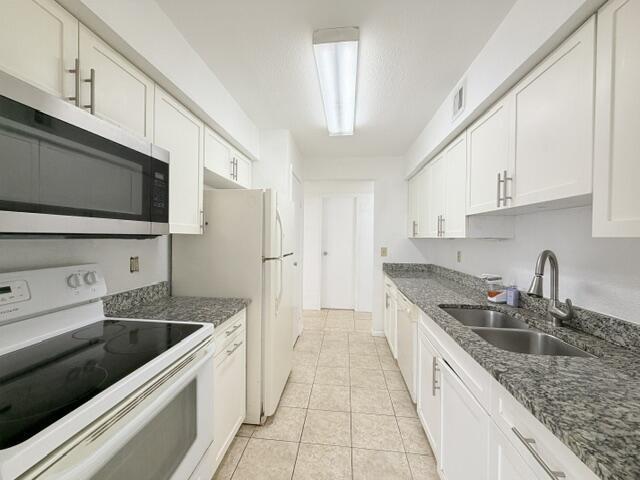 899 W Riverside Drive 611, Coral Springs, FL 33071, Coral Springs - Photo 5