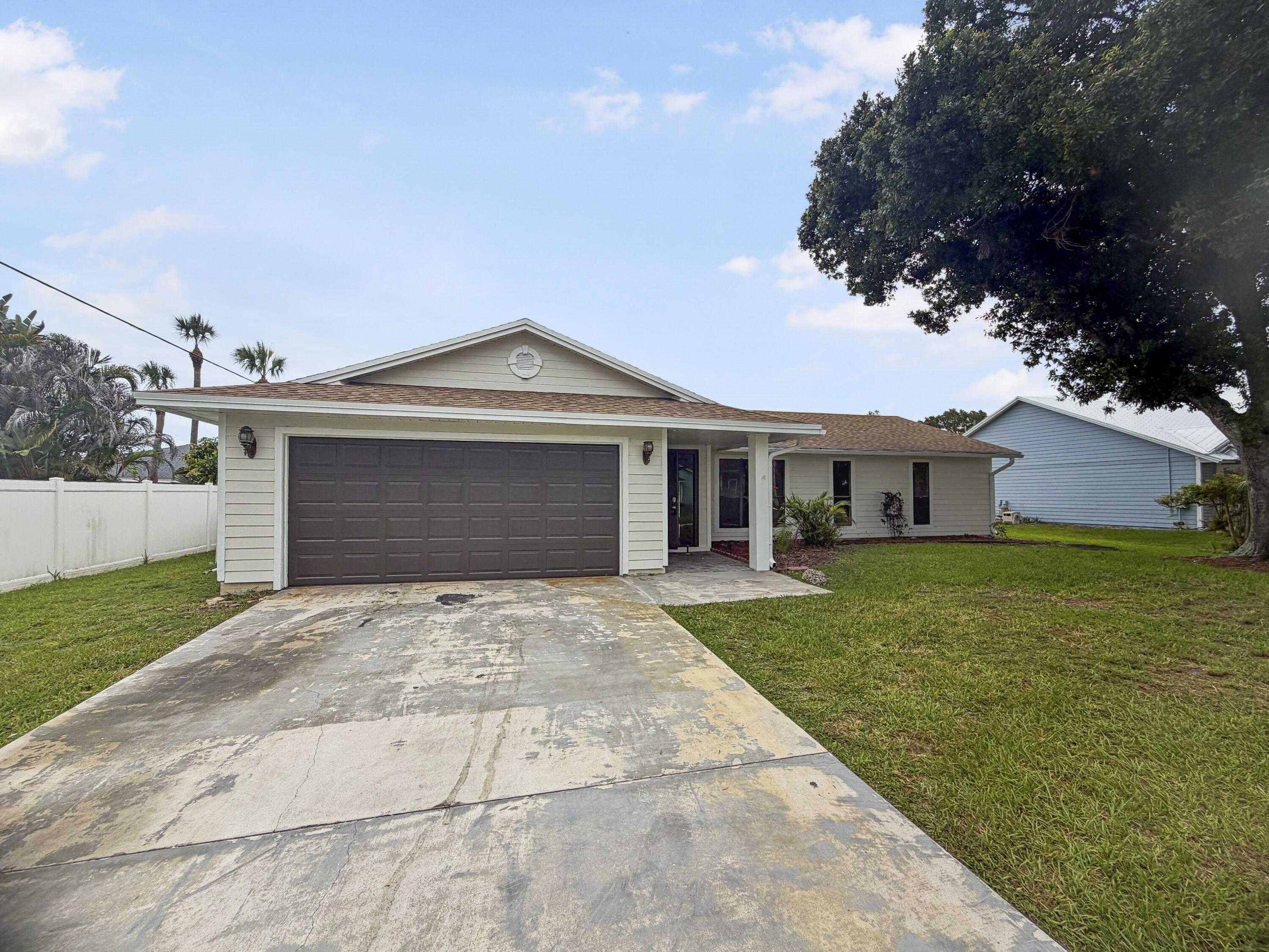2305 SW Fern Circle, Port St. Lucie, FL 34953, Port St. Lucie