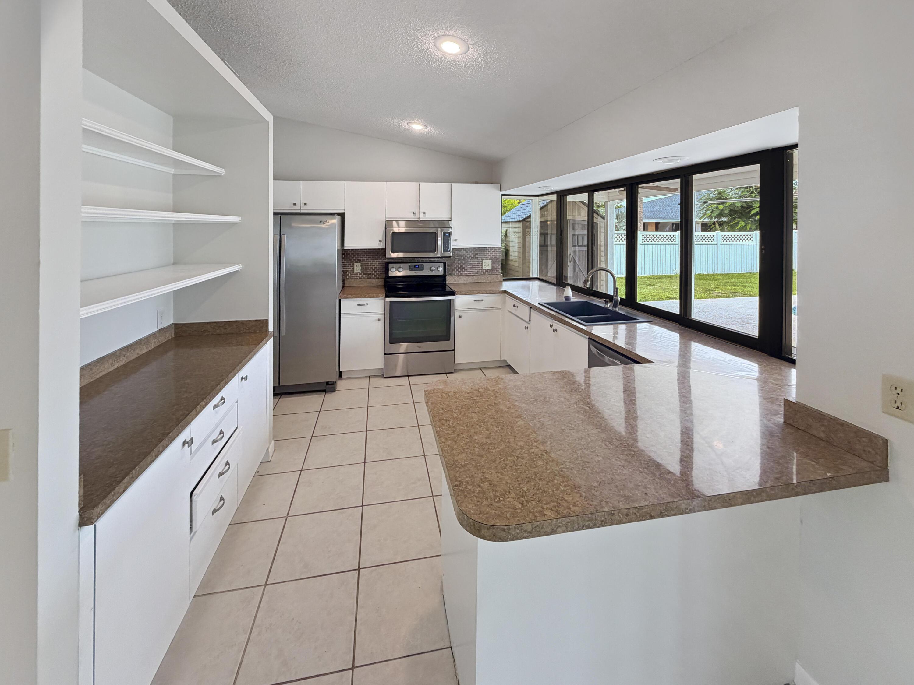 2305 SW Fern Circle, Port St. Lucie, FL 34953, Port St. Lucie - Photo 2