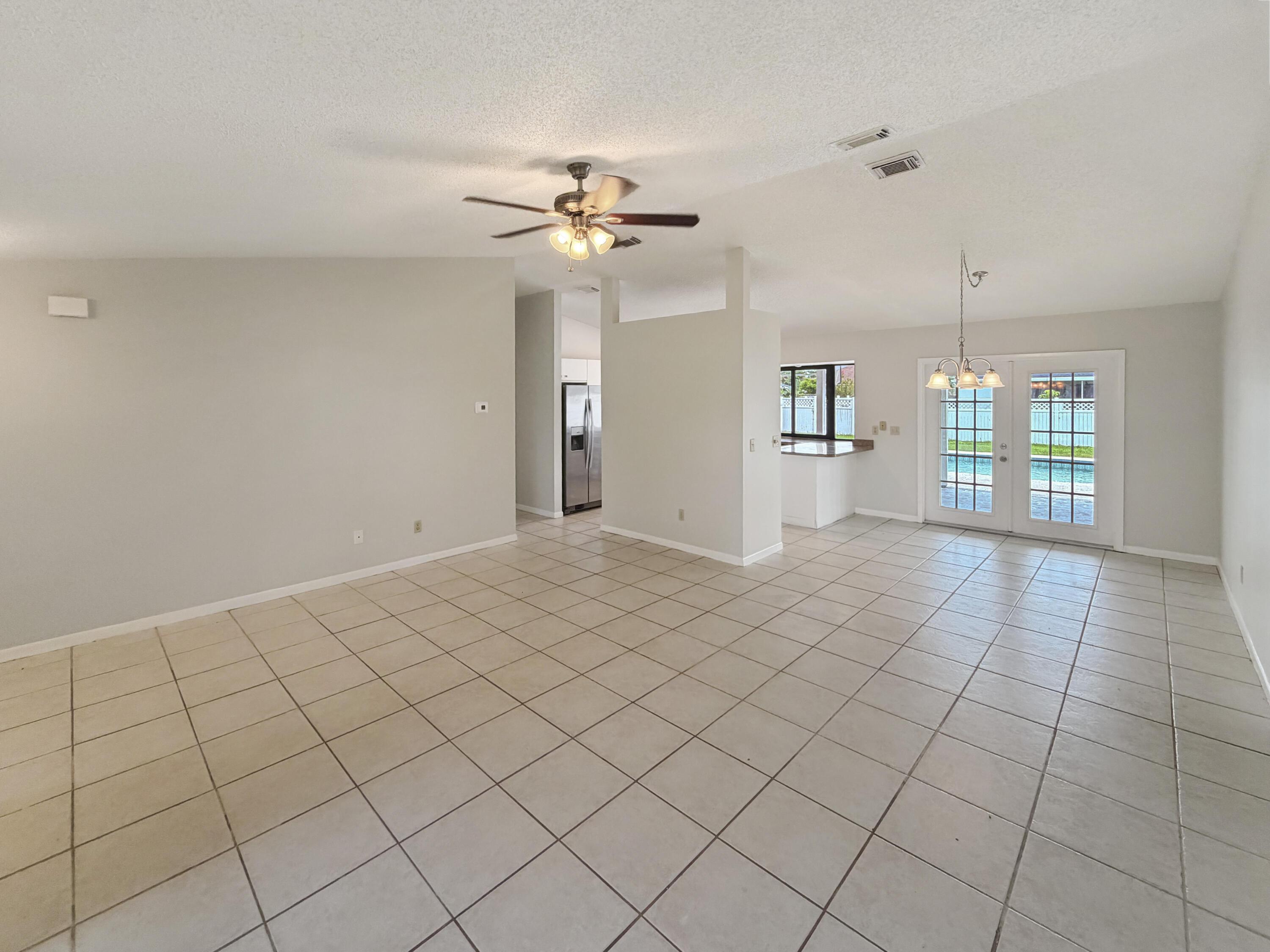 2305 SW Fern Circle, Port St. Lucie, FL 34953, Port St. Lucie - Photo 3