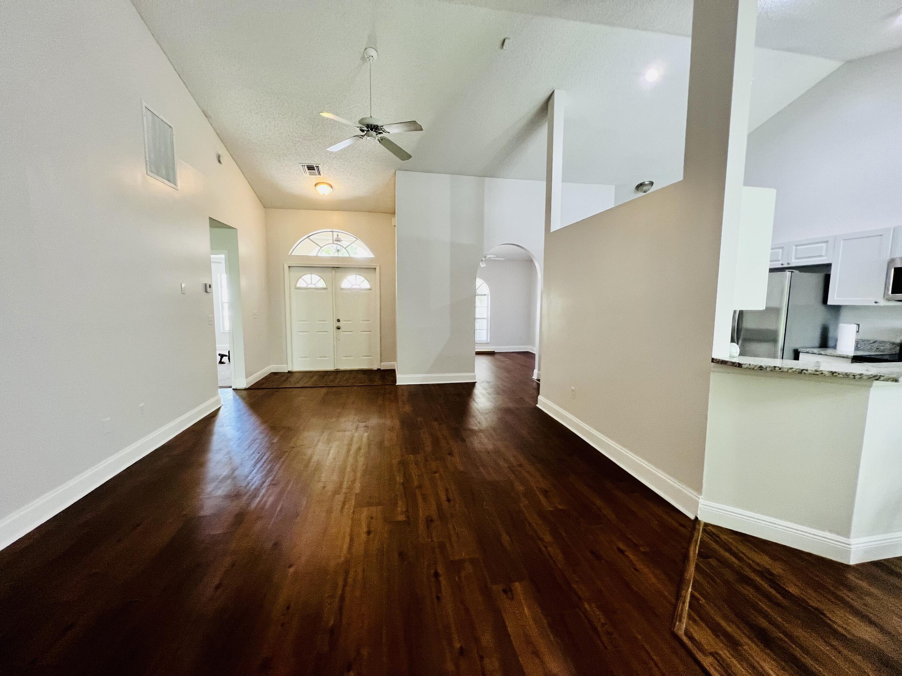 2485 Stonegate Drive, Wellington, FL 33414, Wellington - Photo 3