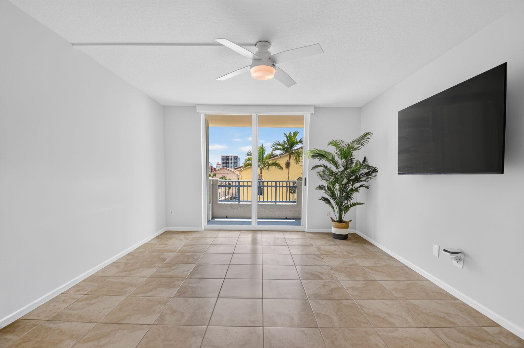 403 S Sapodilla Avenue 307, West Palm Beach, FL 33401, West Palm Beach - Photo 4