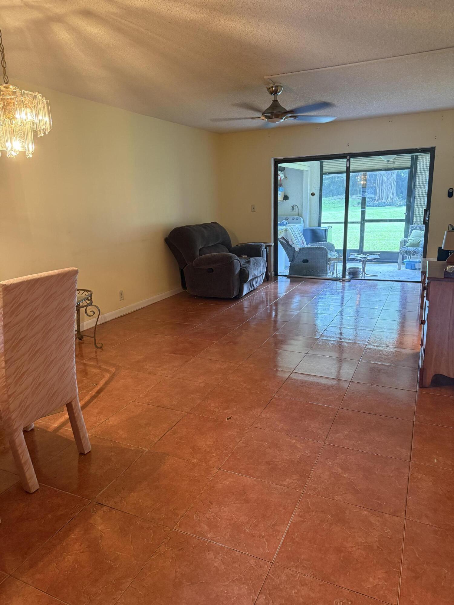 9440 SW 8th Street 110, Boca Raton, FL 33428, Boca Raton - Photo 2