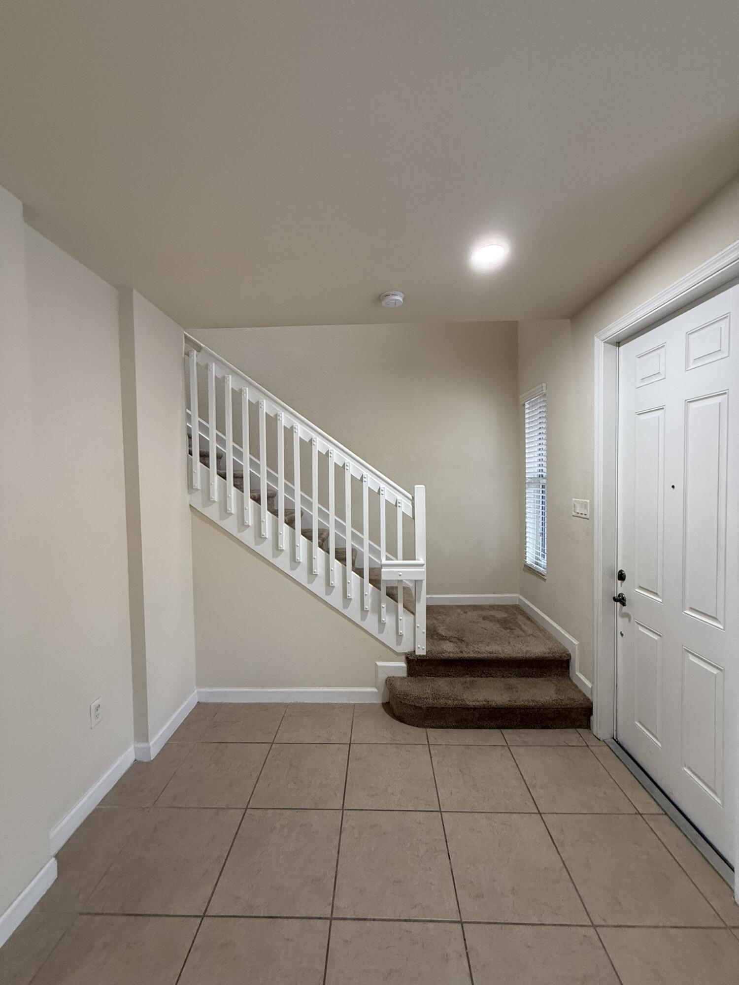17093 SW 93rd Street 17093, Miami, FL 33196, Miami - Photo 3
