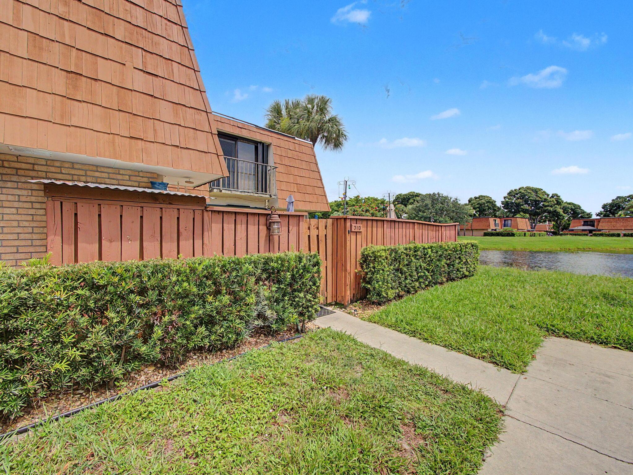 310 Buttonwood Lane B, Boynton Beach, FL 33436, Boynton Beach