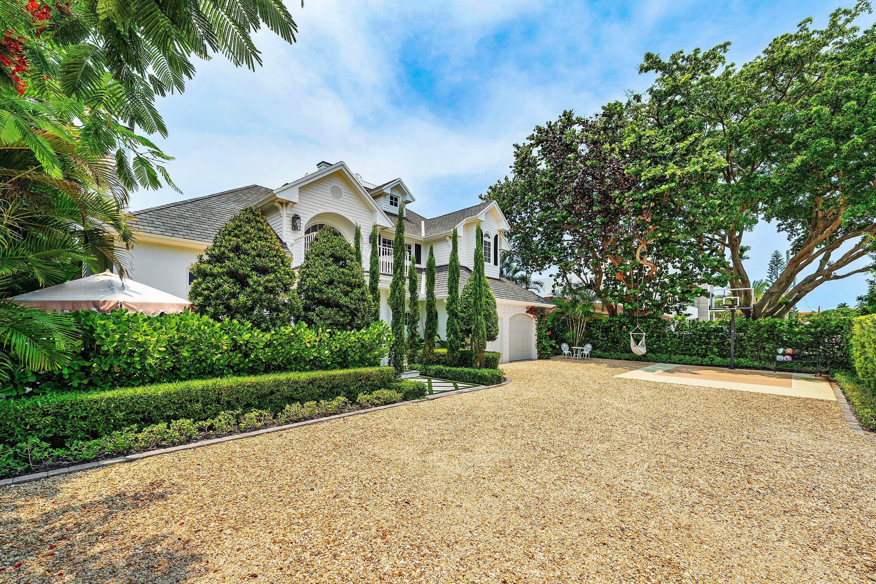 477 NE Spanish Court A, Boca Raton, FL 33432, Boca Raton - Photo 2