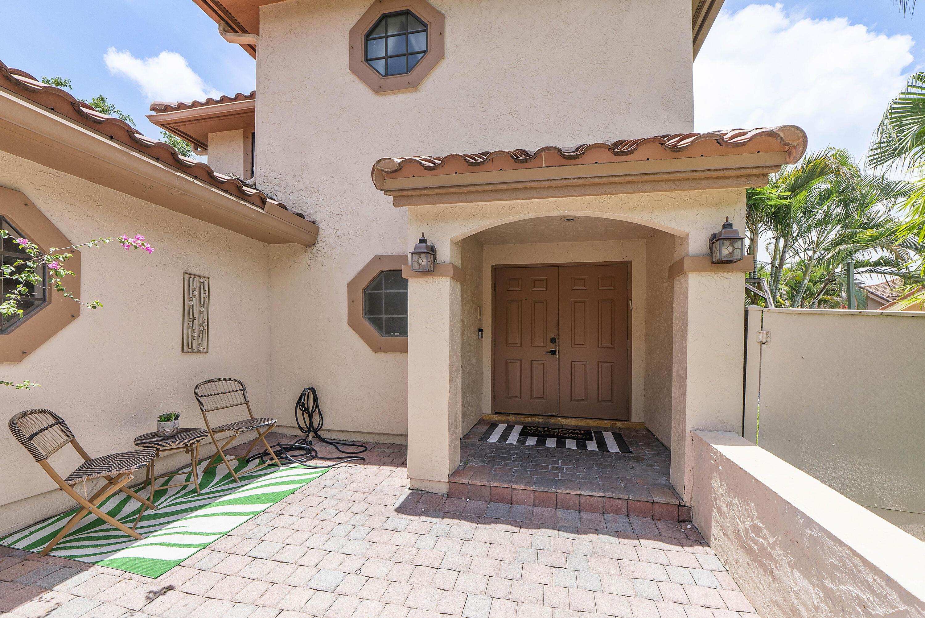 523 NW 38th Terrace, Deerfield Beach, FL 33442, Deerfield Beach - Photo 3