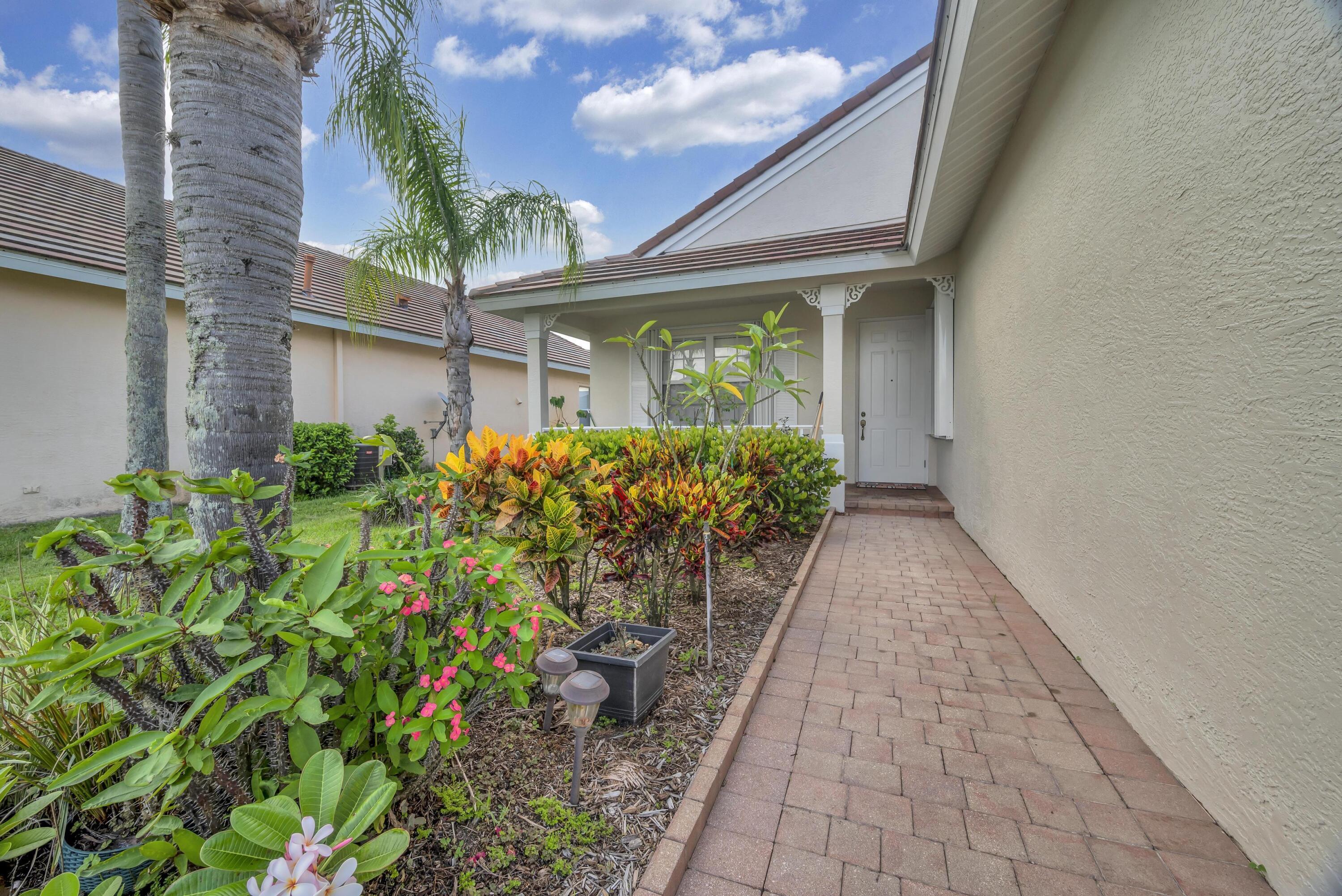 113 NW Swann Mill Circle, Port St. Lucie, FL 34986, Port St. Lucie - Photo 3