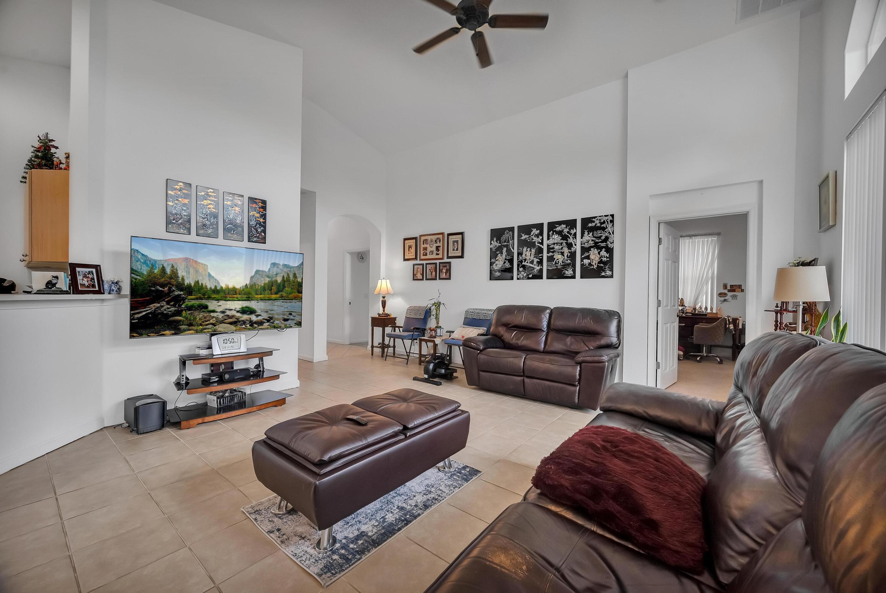 113 NW Swann Mill Circle, Port St. Lucie, FL 34986, Port St. Lucie - Photo 5