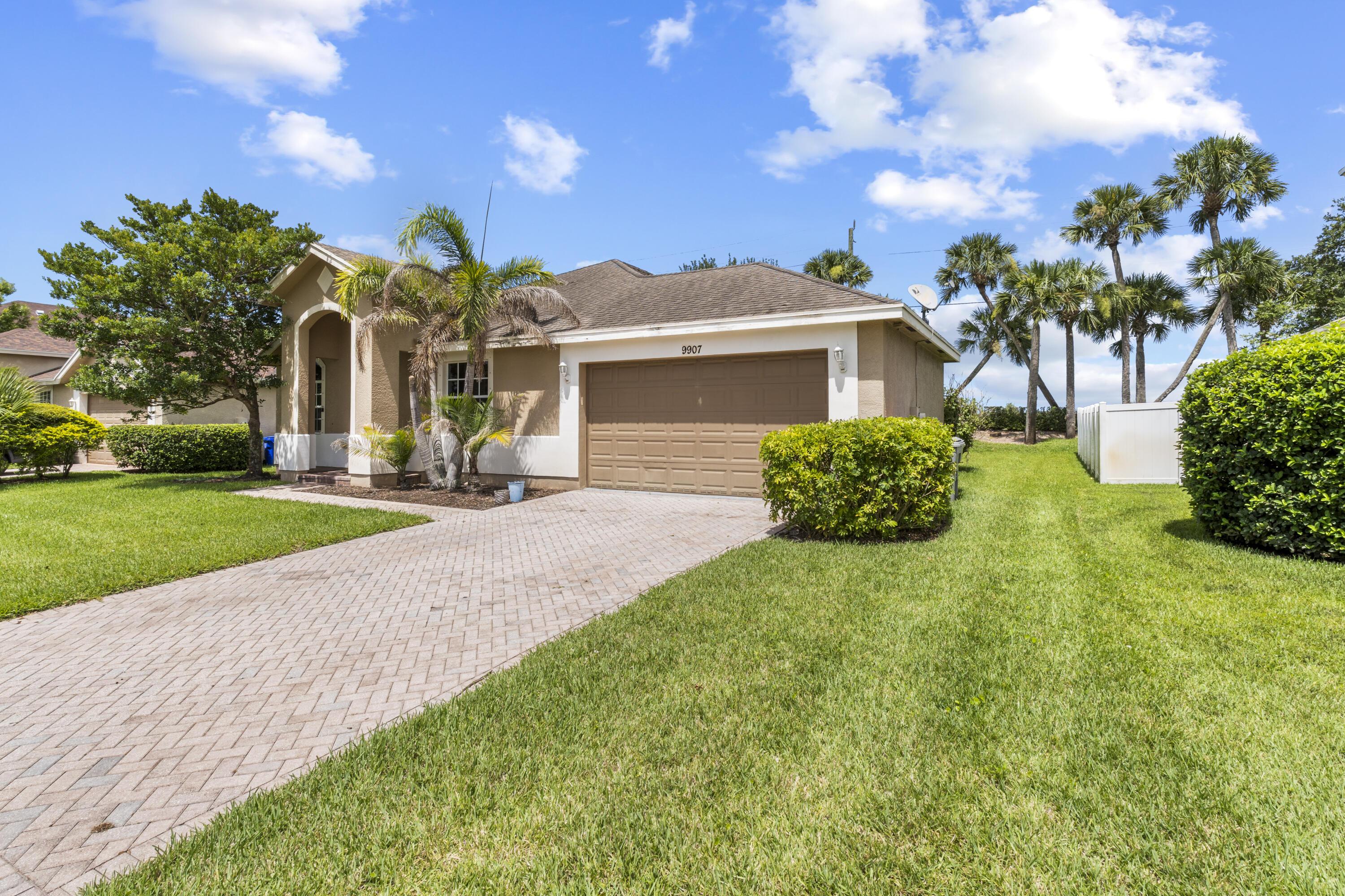 9907 E Verona Circle, Vero Beach, FL 32966, Vero Beach - Photo 3