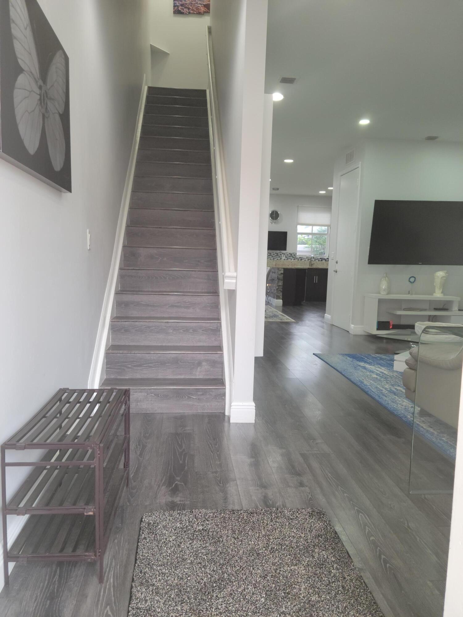 6960 Long Pine Circle, Coconut Creek, FL 33073, Coconut Creek - Photo 3
