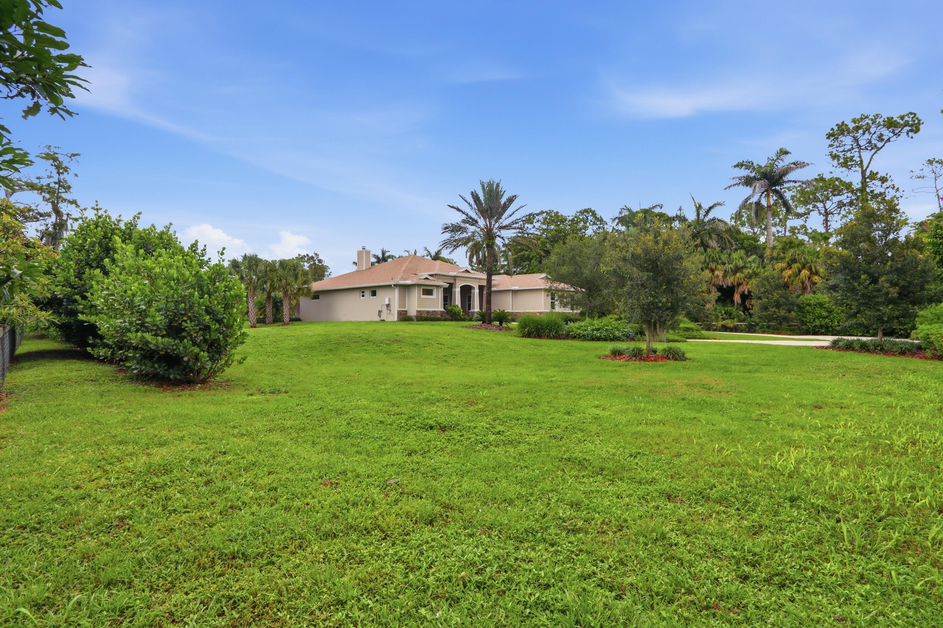 13063 Raymond Drive, Loxahatchee Groves, FL 33470, Loxahatchee Groves - Photo 5