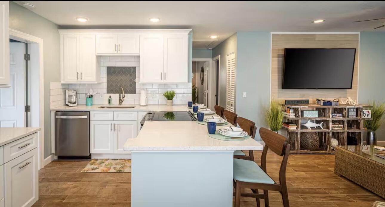 85 S Las Olas Drive, Jensen Beach, FL 34957, Jensen Beach