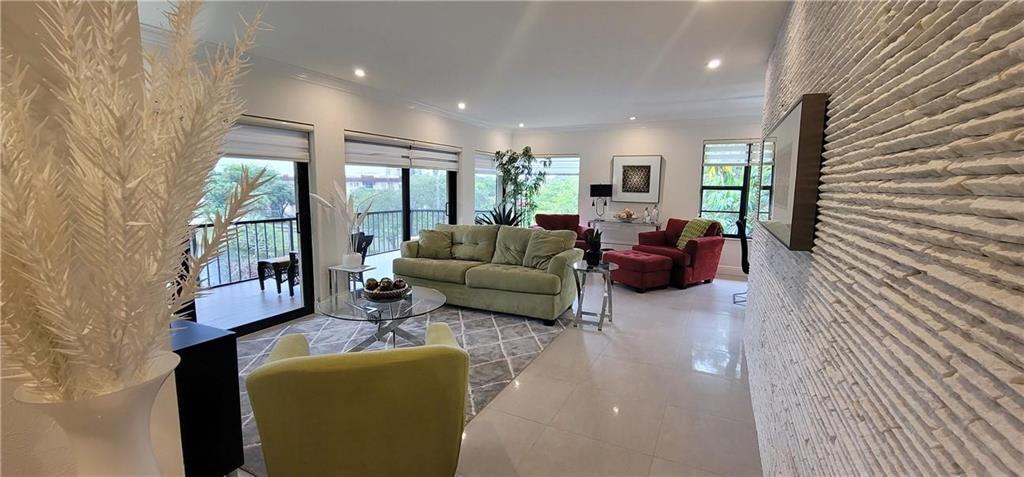 6010 S Falls Cir Drive 423, Lauderhill, FL 33319, Lauderhill - Photo 3