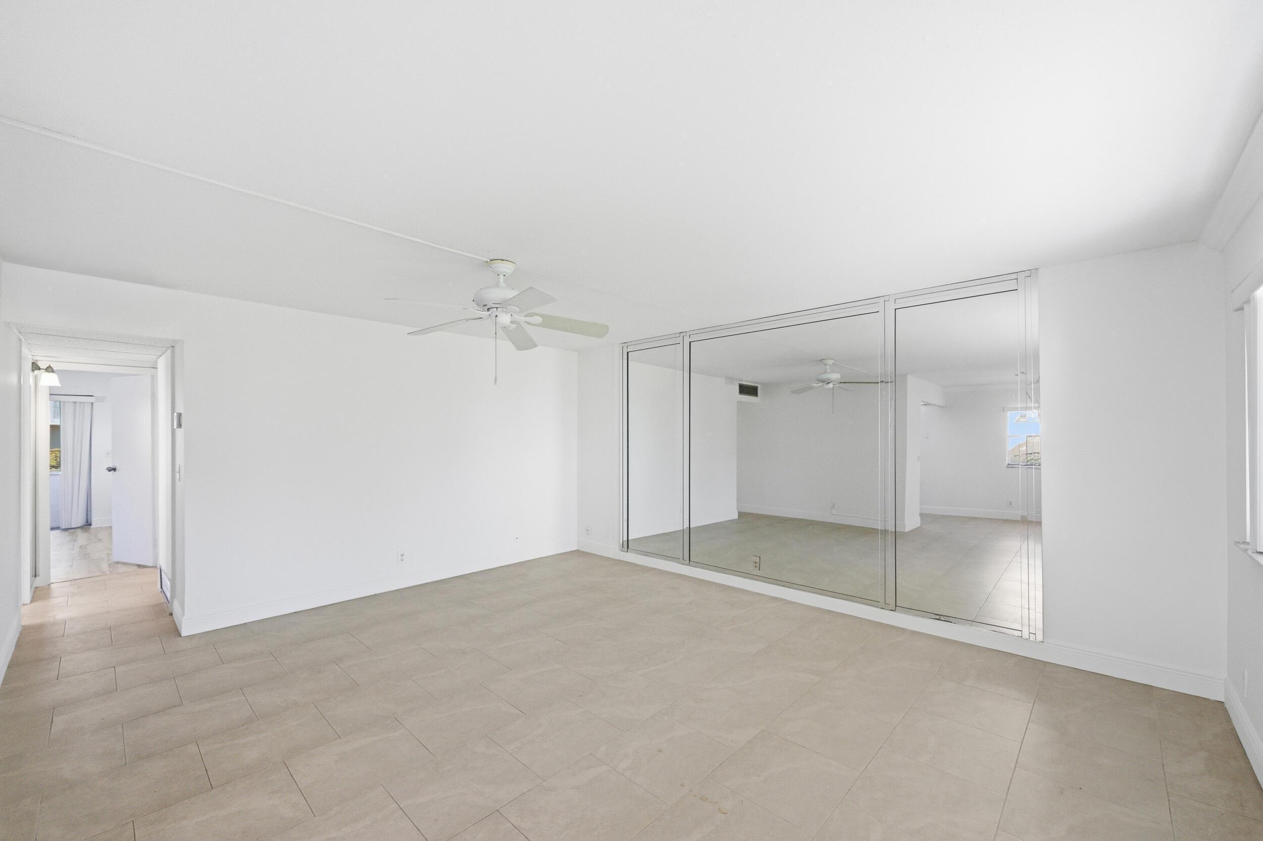 452 Brittany J, Delray Beach, FL 33446, Delray Beach - Photo 3