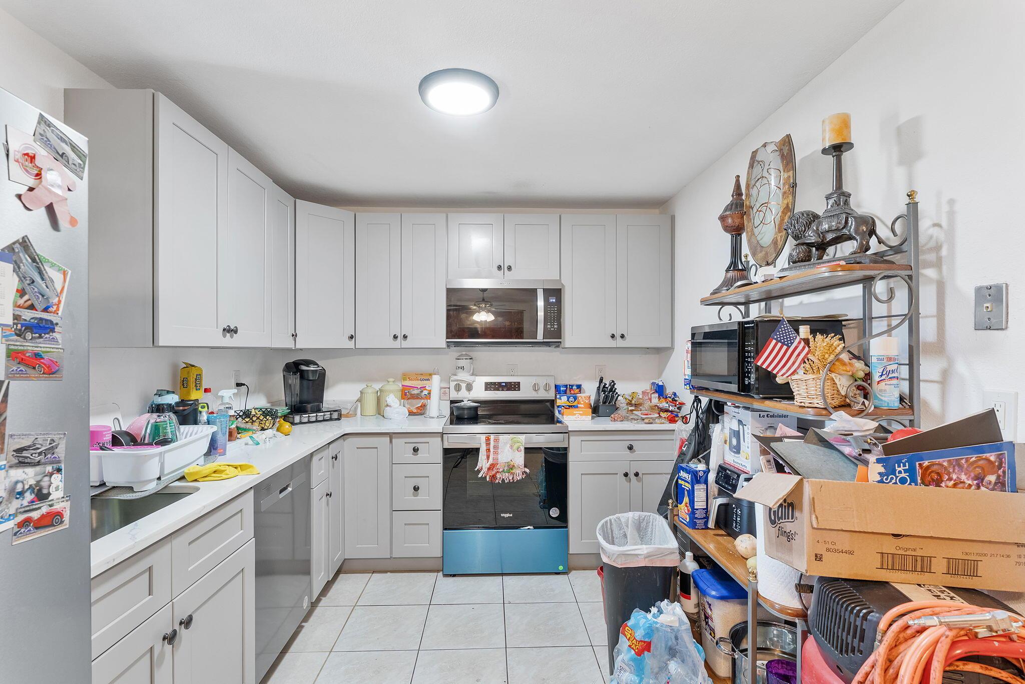 5735 Kumquat Road, West Palm Beach, FL 33413, West Palm Beach - Photo 3