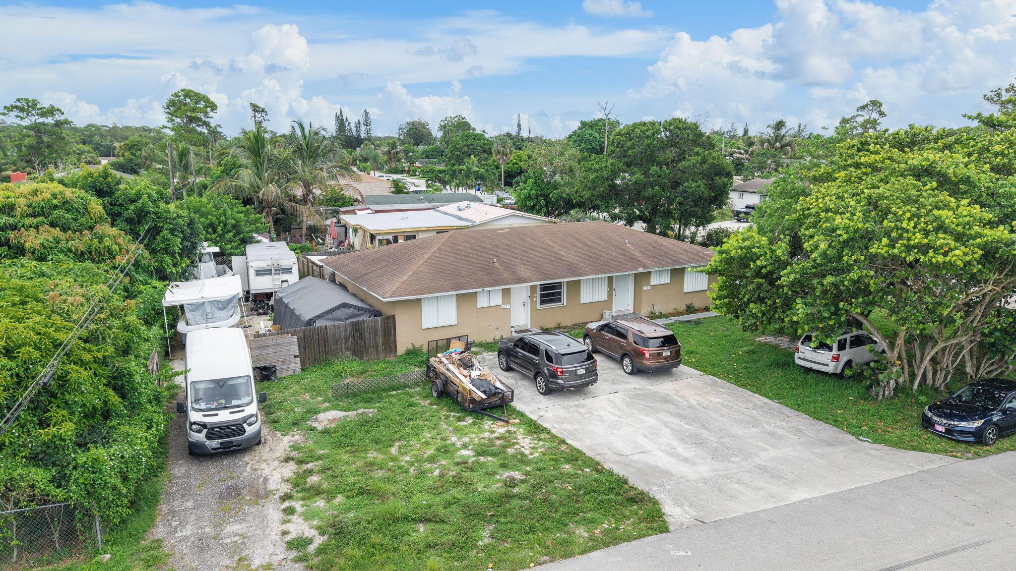 5735 Kumquat Road, West Palm Beach, FL 33413, West Palm Beach