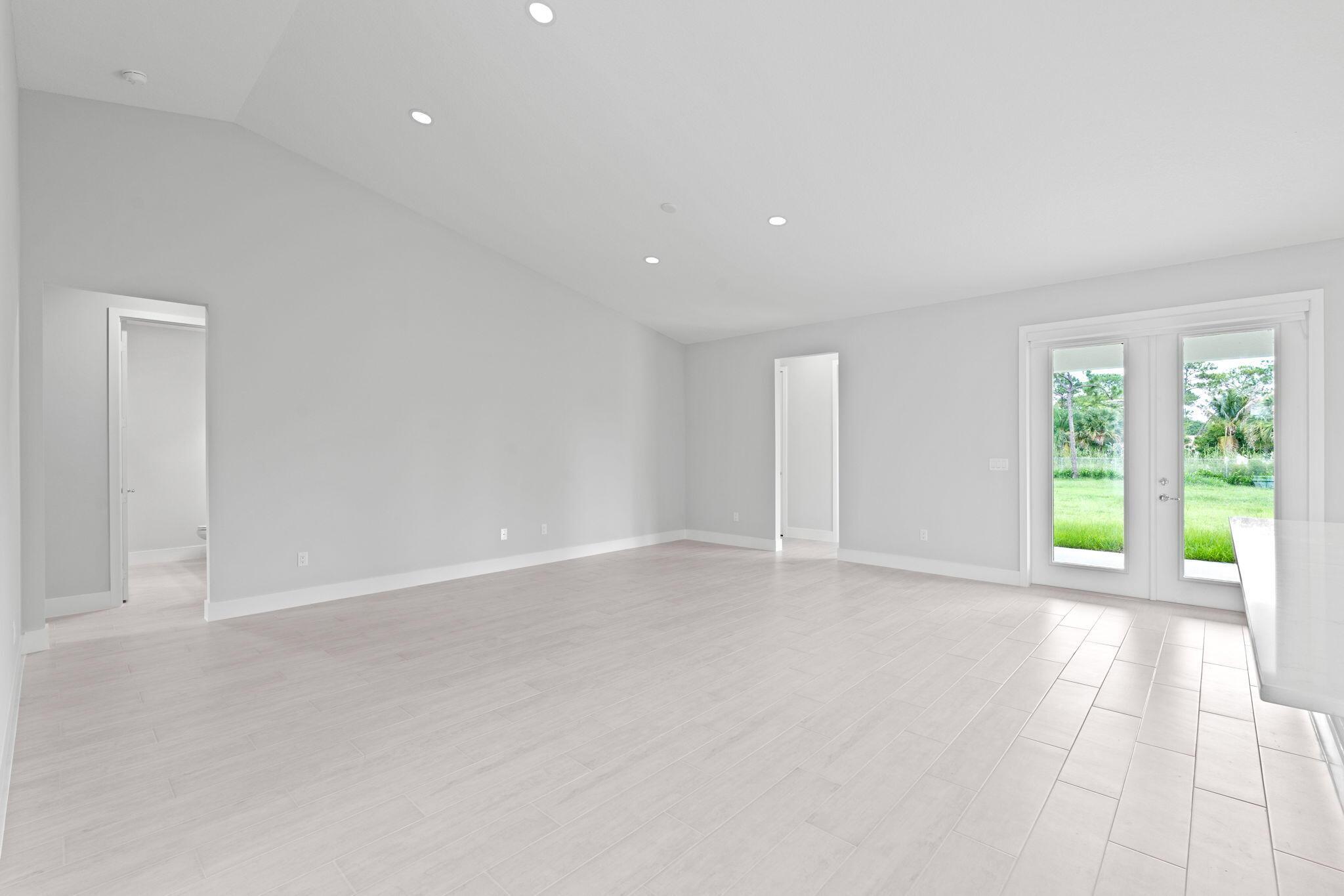 11299 42nd Road N, Royal Palm Beach, FL 33411, Royal Palm Beach - Photo 4